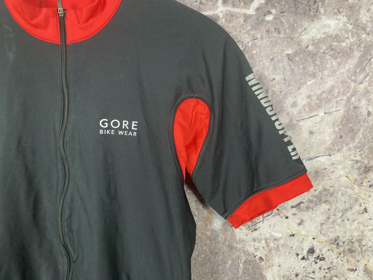 GOREWEAR Men’s Gore Bake Wear Windstopper Jersey Size Medium Size US M / EU 48-50 / 2 - 5 Thumbnail
