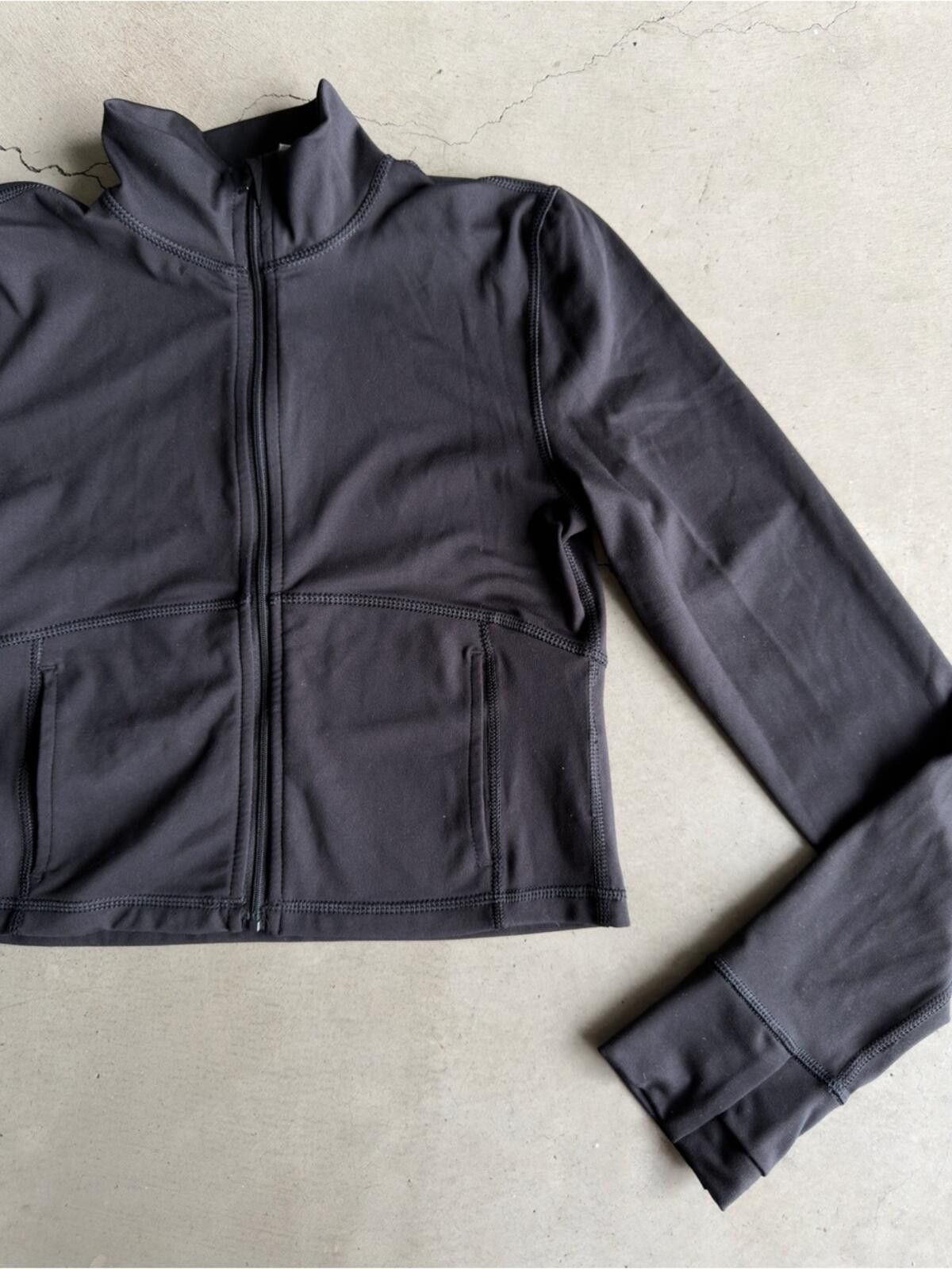 Nordstrom Cropped Stretch Zip Jacket / Activewear / Black Size S / US 4 / IT 40 - 1 Thumbnail