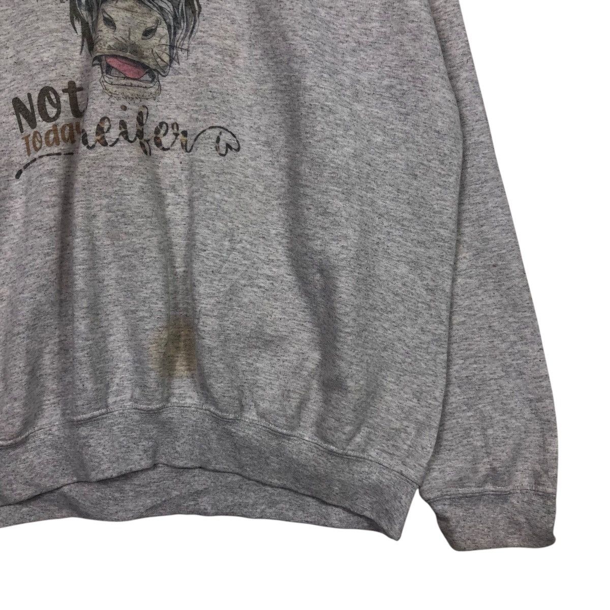 Japanese Brand Vintage-Style Cow Illustration Sweatshirt Size US XL / EU 56 / 4 - 6 Thumbnail