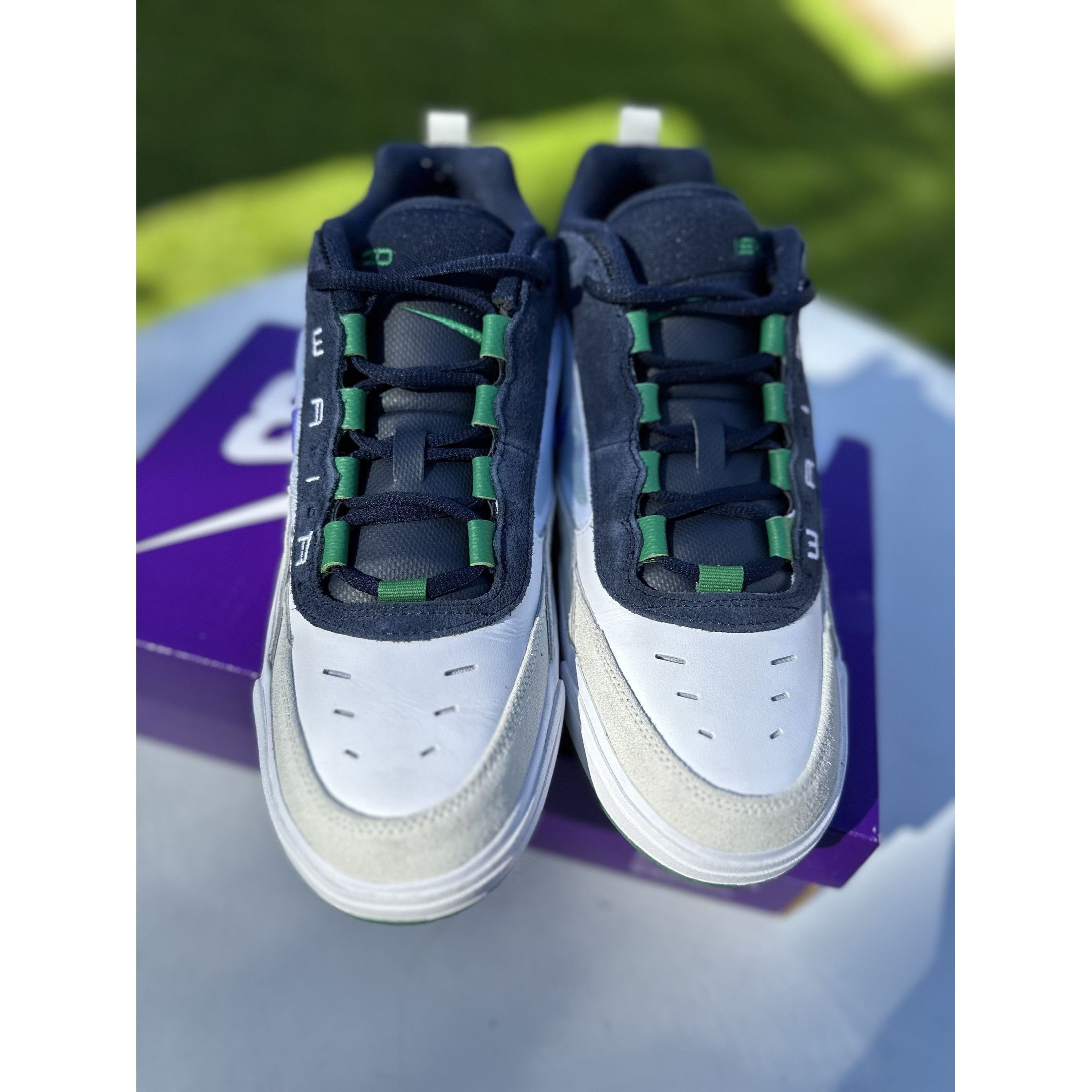 Nike Nike Air Max Ishod - Mens Athletic Shoes (Size 10.5 Mens, 12 Size US 10.5 / EU 43-44 - 2 Thumbnail