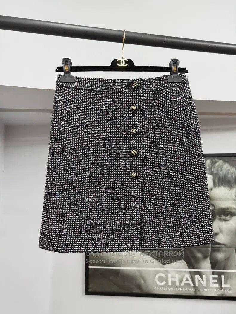 Chanel Chanel 23P colourful tweed skirt Size 25" / US 0 / IT 36 - 1 Thumbnail