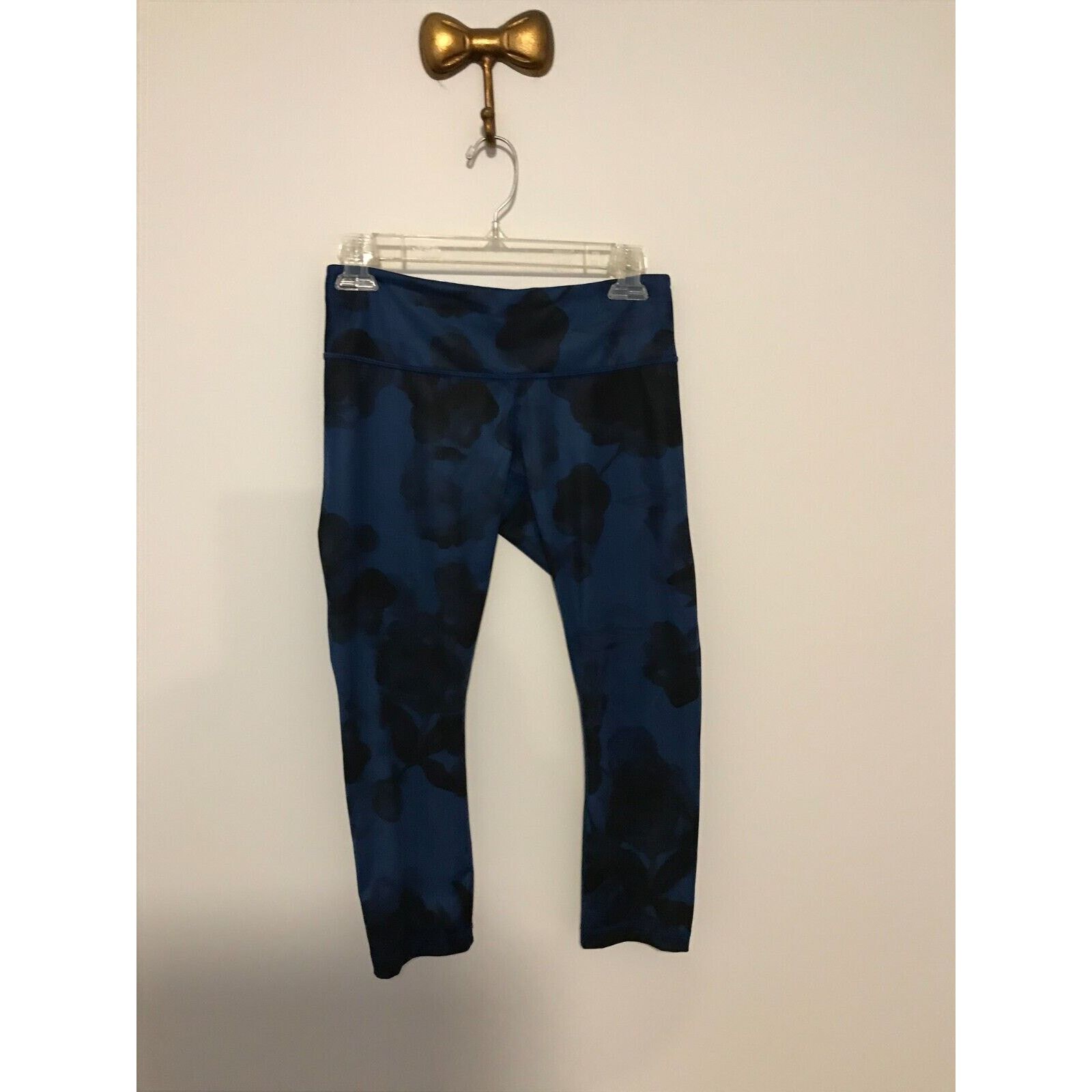 Lululemon Lululemon Wunder Under Crop II *Full-On Luxtreme Size 28" / US 6 / IT 42 - 1 Thumbnail