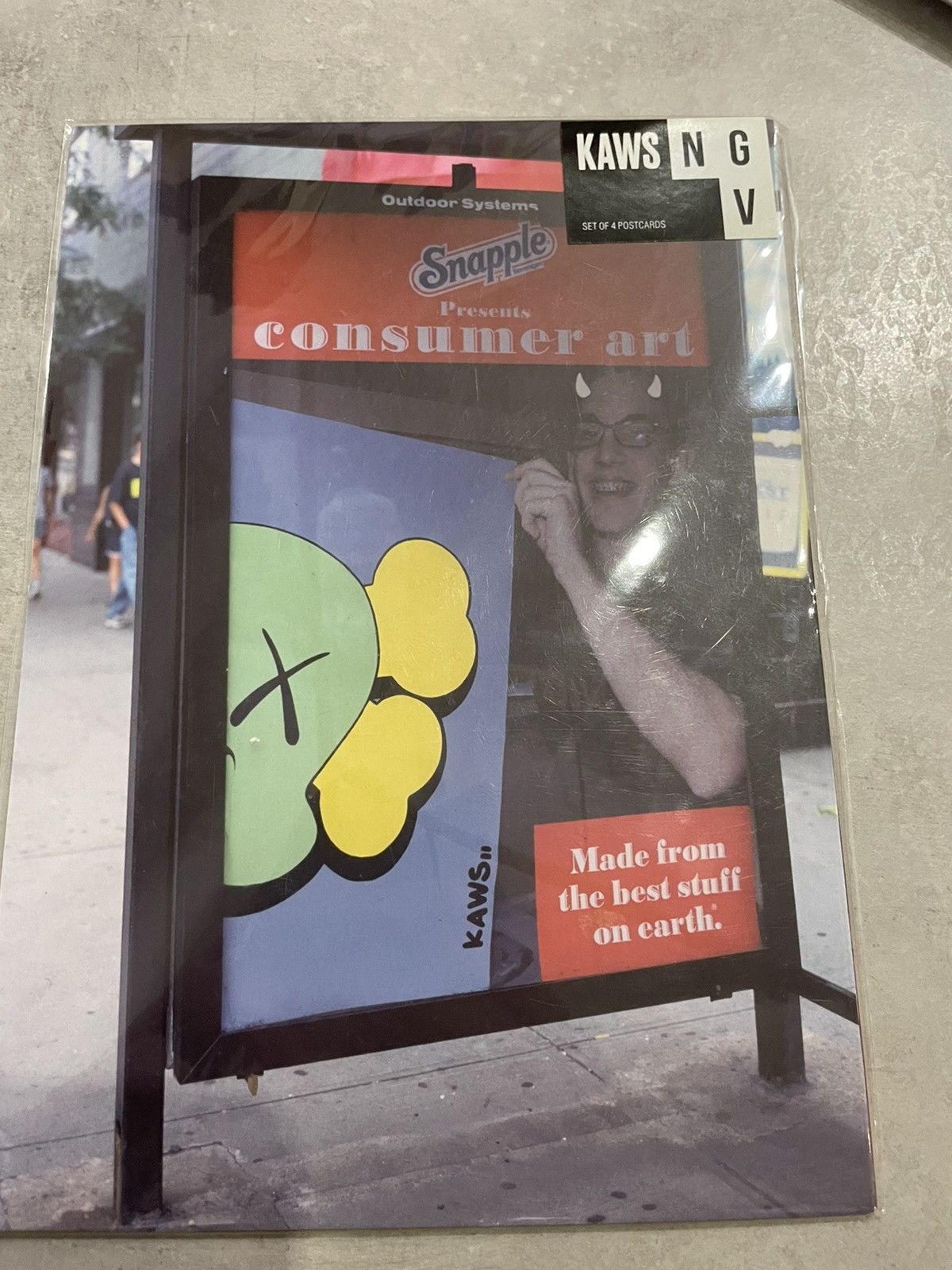 Kaws KAWS Postcard Set of 4 Bus Shelters Size ONE SIZE - 2 Thumbnail