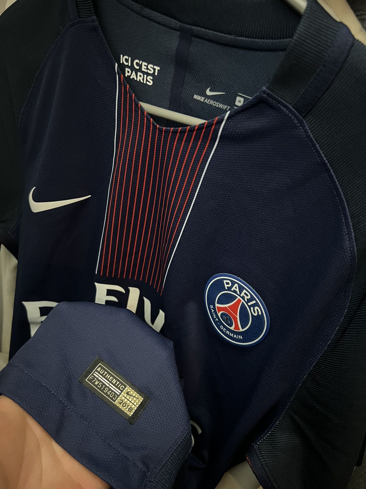 Nike 2016-2017 PSG VAPOR MATCH JERSEY Size US M / EU 48-50 / 2 - 5 Thumbnail