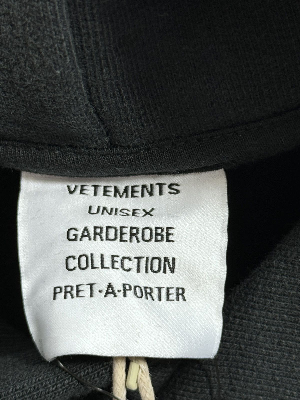 Vetements GRAPHIC PRINT OVERSIZED HOODIE Size US XXL / EU 58 / 5 - 9 Thumbnail