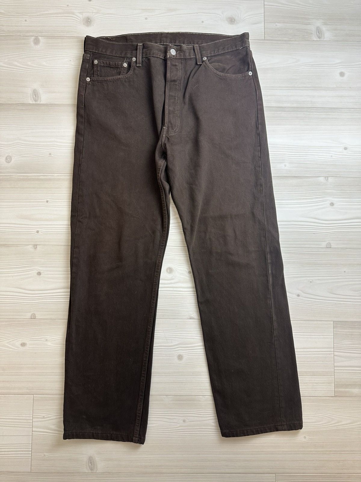 Levi's Vintage Clothing Levi’s vintage 00’ brown jeans RARE 501 36/32 Size US 36 / EU 52 - 1 Thumbnail
