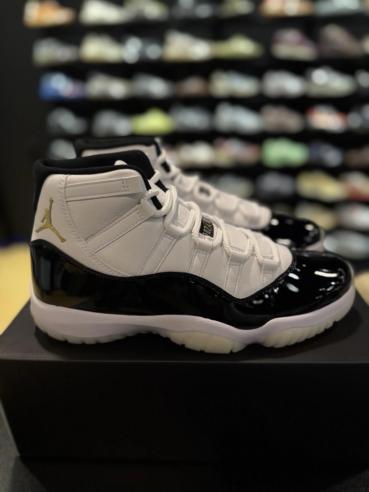 Jordan Brand Air Jordan 11 Gratitude XI CT8012-170 Size 11 Brand New Size US 11 / EU 44 - 1 Thumbnail