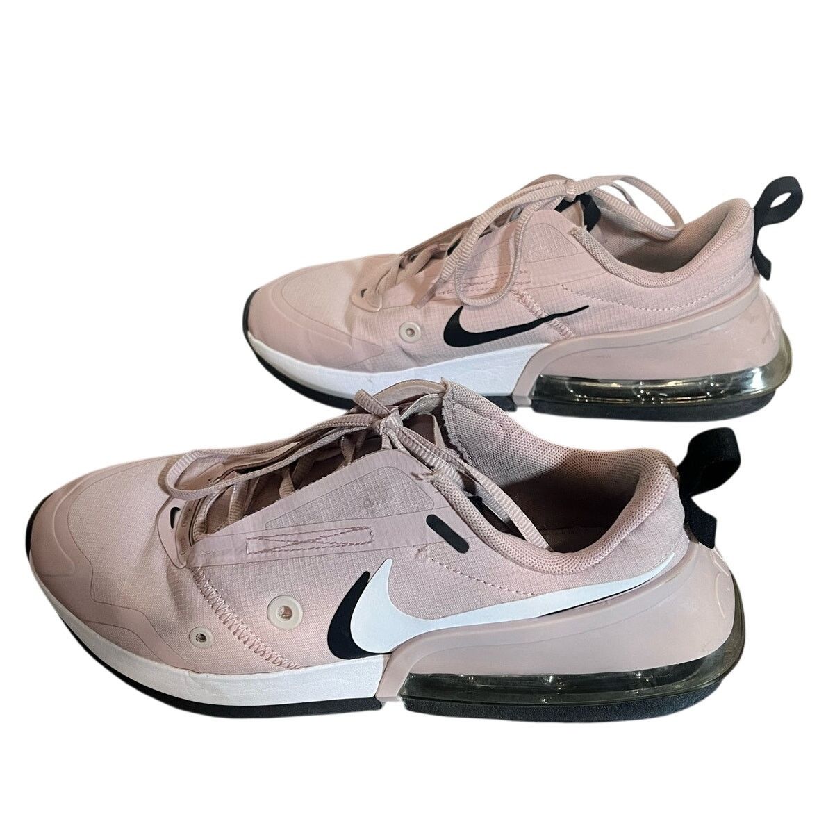 Nike Nike Air Max Axis Pink/White Running Shoes Women's Size 7.5 Size US 7.5 / EU 40-41 - 3 Thumbnail