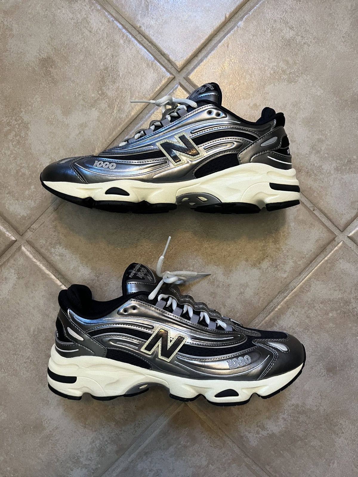 New Balance 1000 ‘SILVER METALLIC’ Size US 10.5 / EU 43-44 - 1 Thumbnail