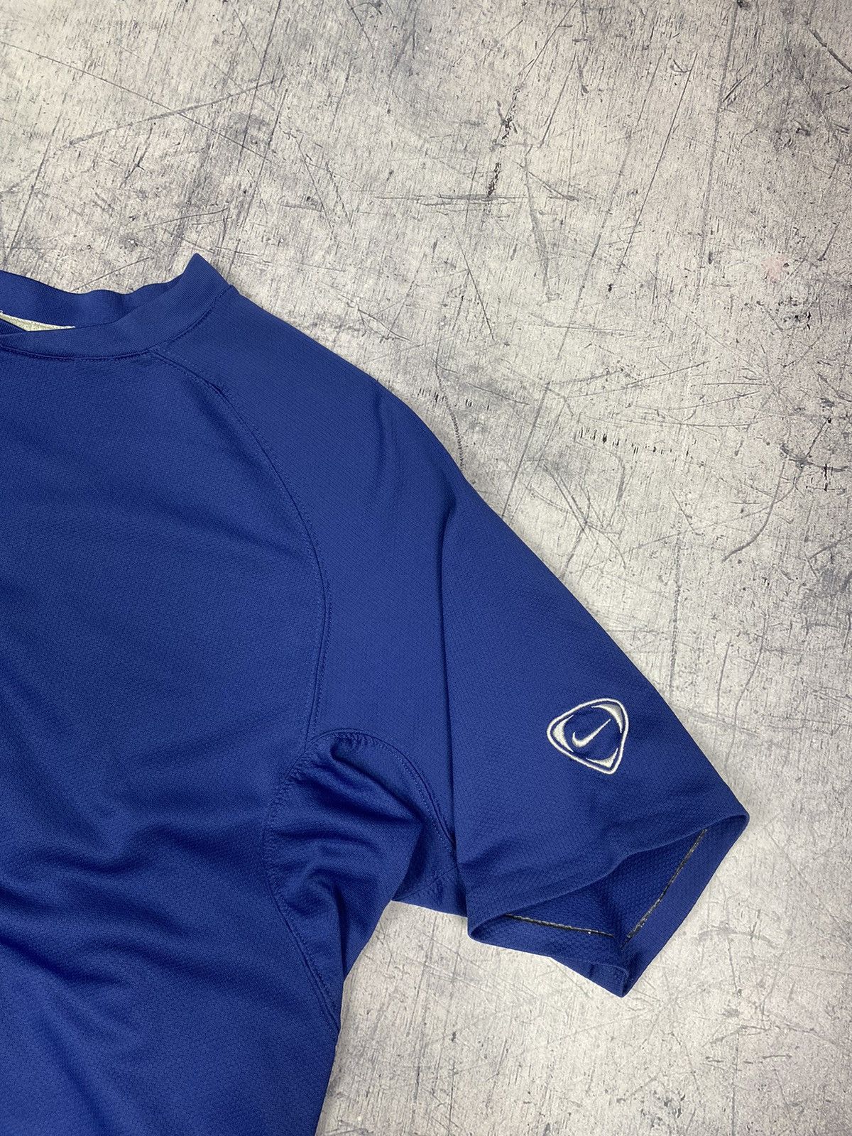 Nike × Vintage Vintage Nike Sphere Dry Drill Y2K Tee T Shirt Size US M / EU 48-50 / 2 - 8 Thumbnail