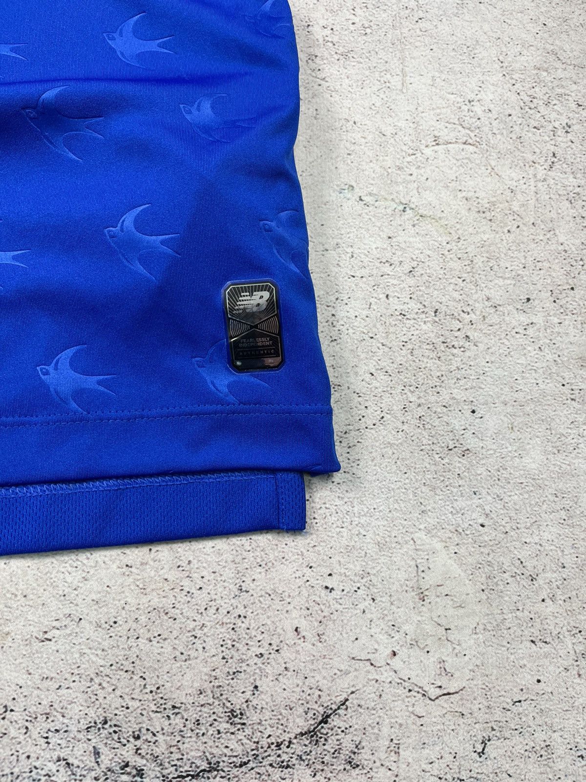New Balance New Balance Fc Cardiff City Home 2022/2023 Soccer Jersey S Size US S / EU 44-46 / 1 - 3 Thumbnail