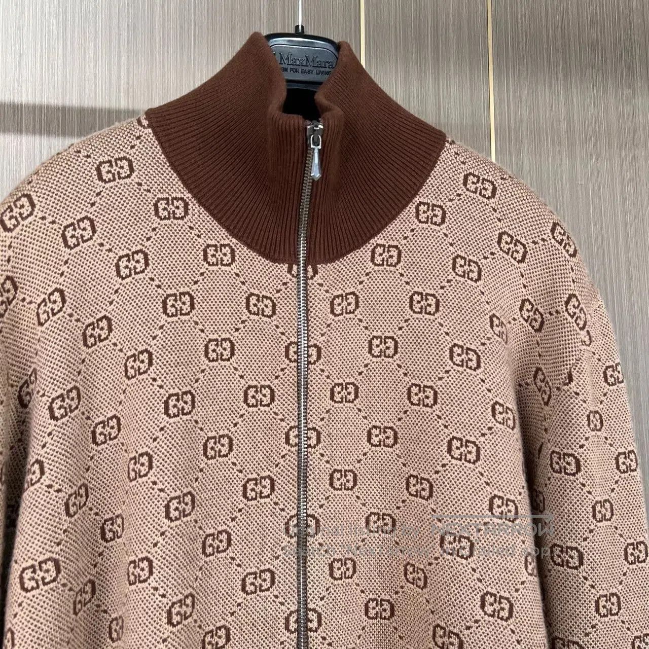 Gucci gucci knitted zip-up jacket with logo pattern. Size US S / EU 44-46 / 1 - 3 Thumbnail