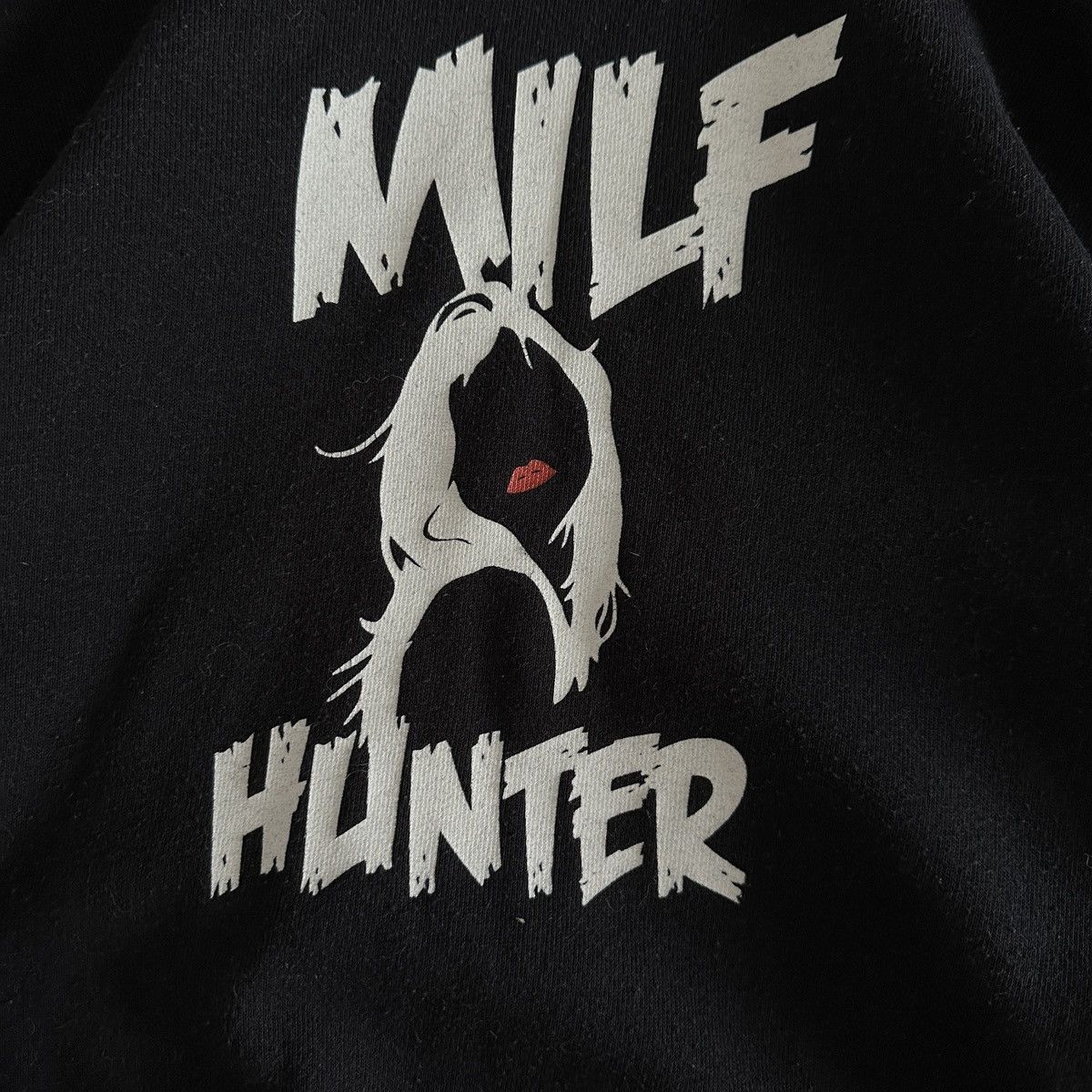 Vintage Vintage 00s Milf Hunter Washed Oversize Hoodie og sex humor Size US XL / EU 56 / 4 - 3 Thumbnail