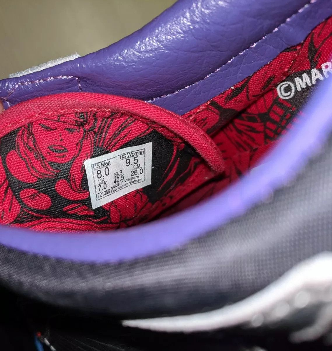 Marvel Comics × Vans Vans x Marvel Old Skool sneakers US 8 Size US 7.5 / EU 40-41 - 2 Thumbnail