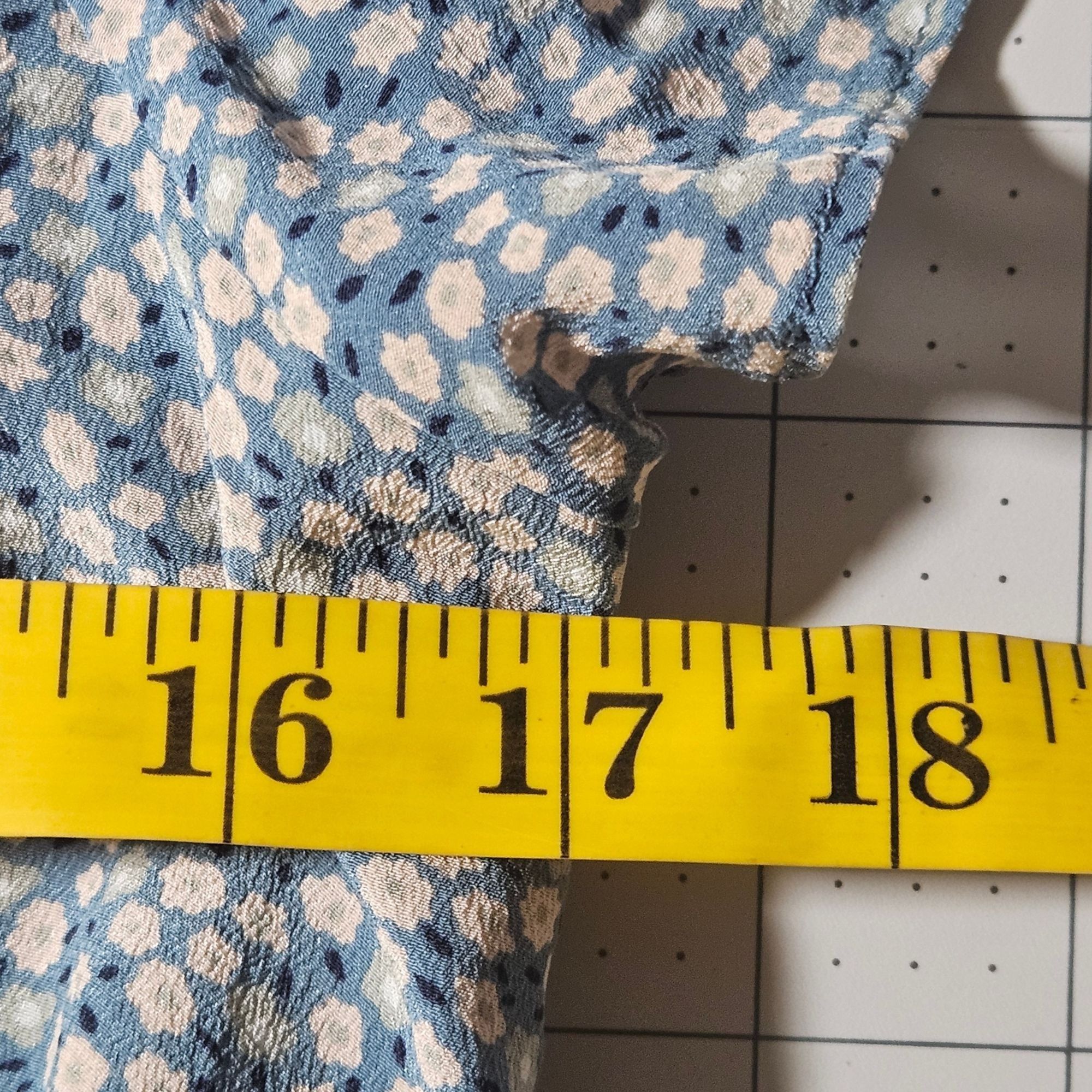 Madewell Madewell XS Blue Wrap Dress Floral Ruffle Hem French Girl Co Size XS / US 0-2 / IT 36-38 - 5 Thumbnail
