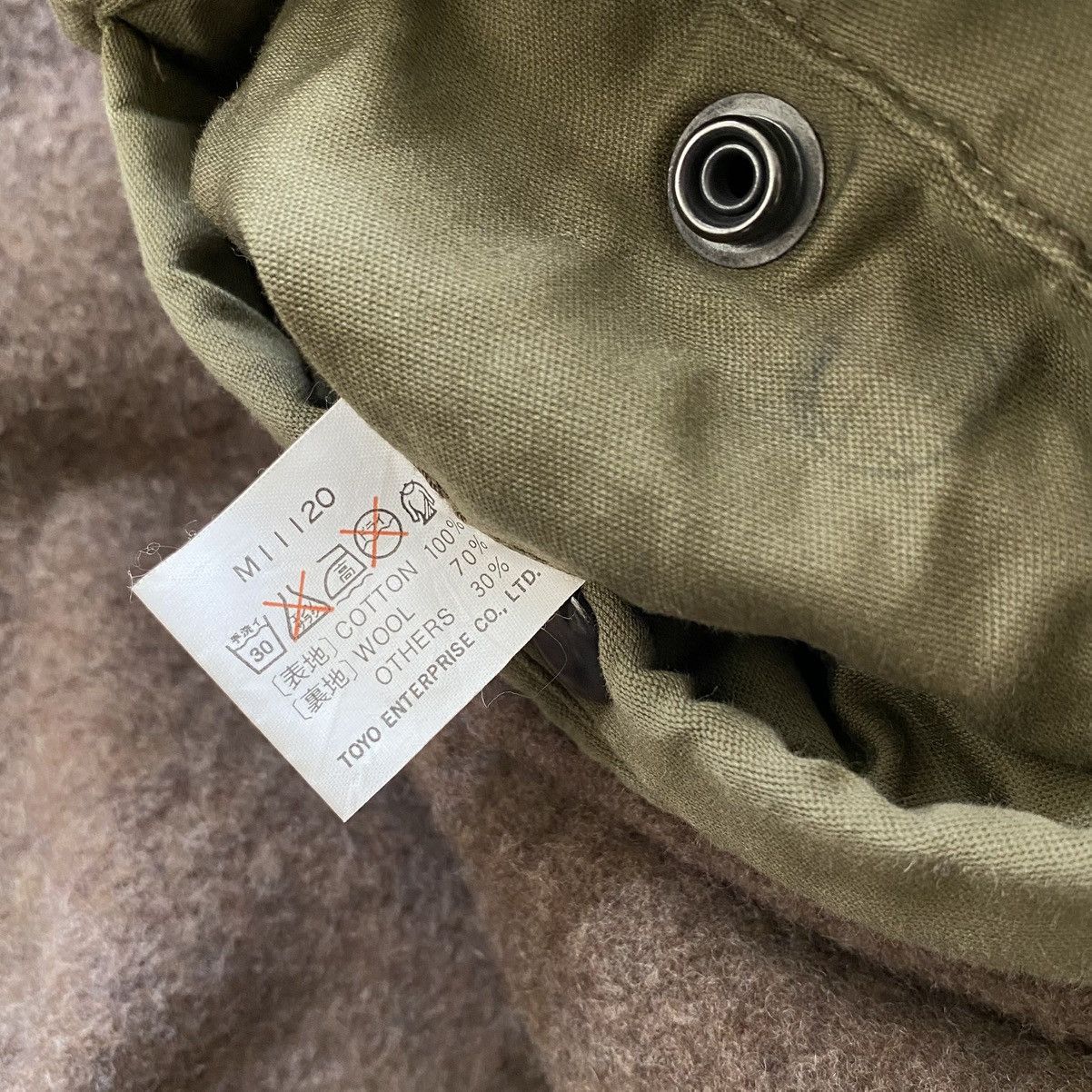 Buzz Rickson's × Toyo Enterprises Vintage Buzz Rickson's B-10 Flight Jacket Size US L / EU 52-54 / 3 - 5 Thumbnail