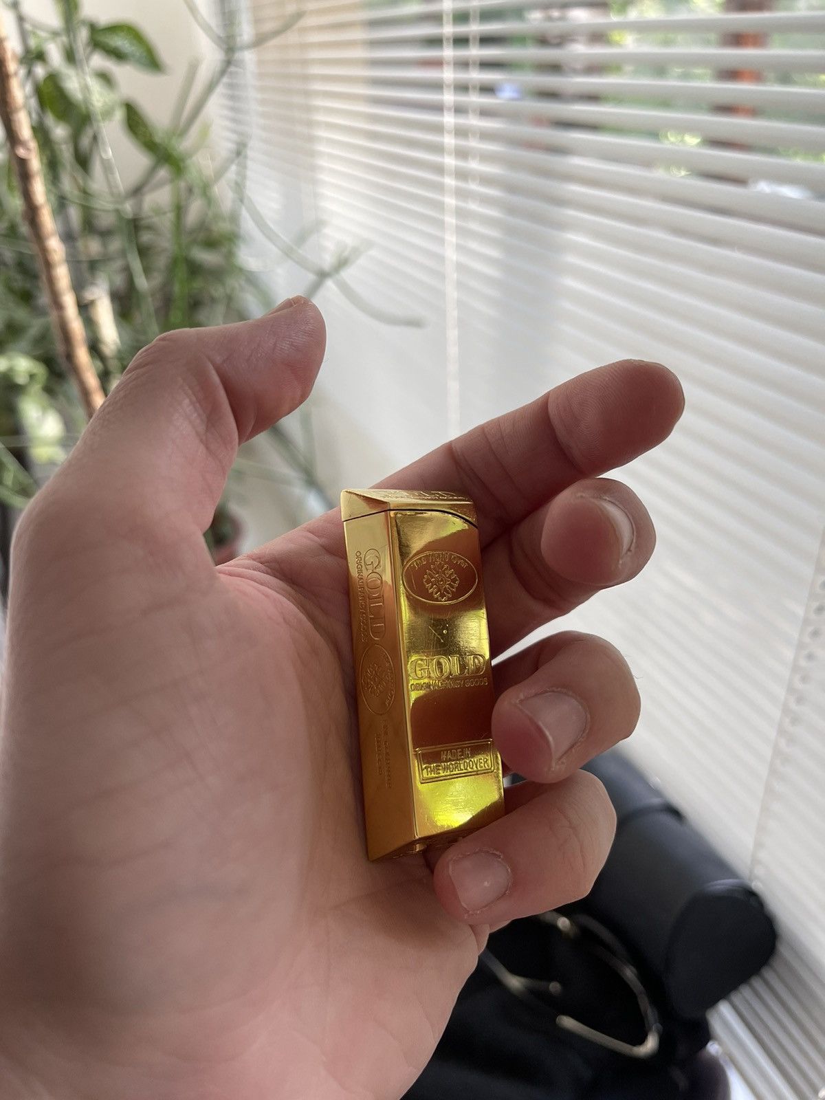 Vintage Vintage yellow *gold* lighter 00s streetwear Size ONE SIZE - 7 Thumbnail