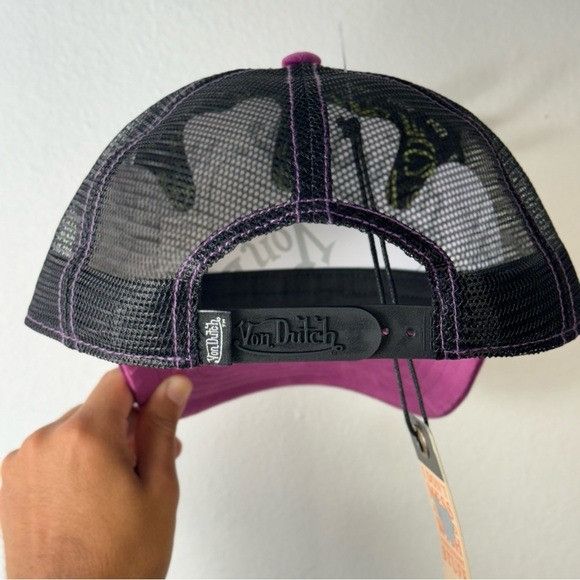 Designer × Von Dutch NWT VON DUTCH PURPLE LIME VELVET CRUSH TRUCKER HAT Size ONE SIZE - 6 Thumbnail