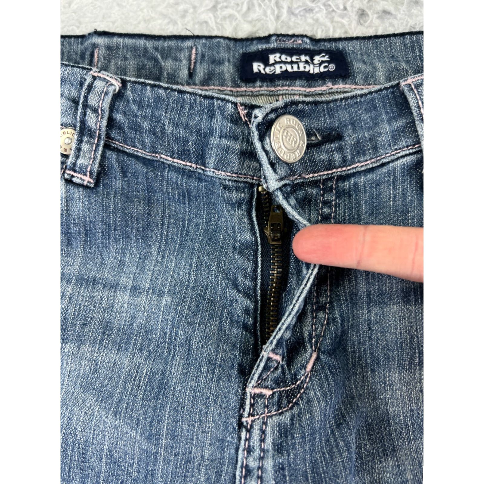 Vintage Vintage Rock & Republic Blue Skinny Denim Jeans Womens 29 Mid Rise Slim Stretch Stretching Size 29" - 5 Thumbnail