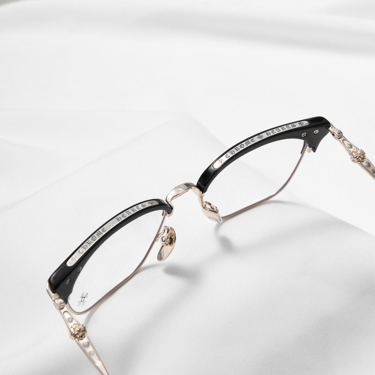 Chrome Hearts CHROME HEARTS SLUNTRADICTION (54) BLACK/GOLD PLATED GLASSES Size ONE SIZE - 7 Thumbnail