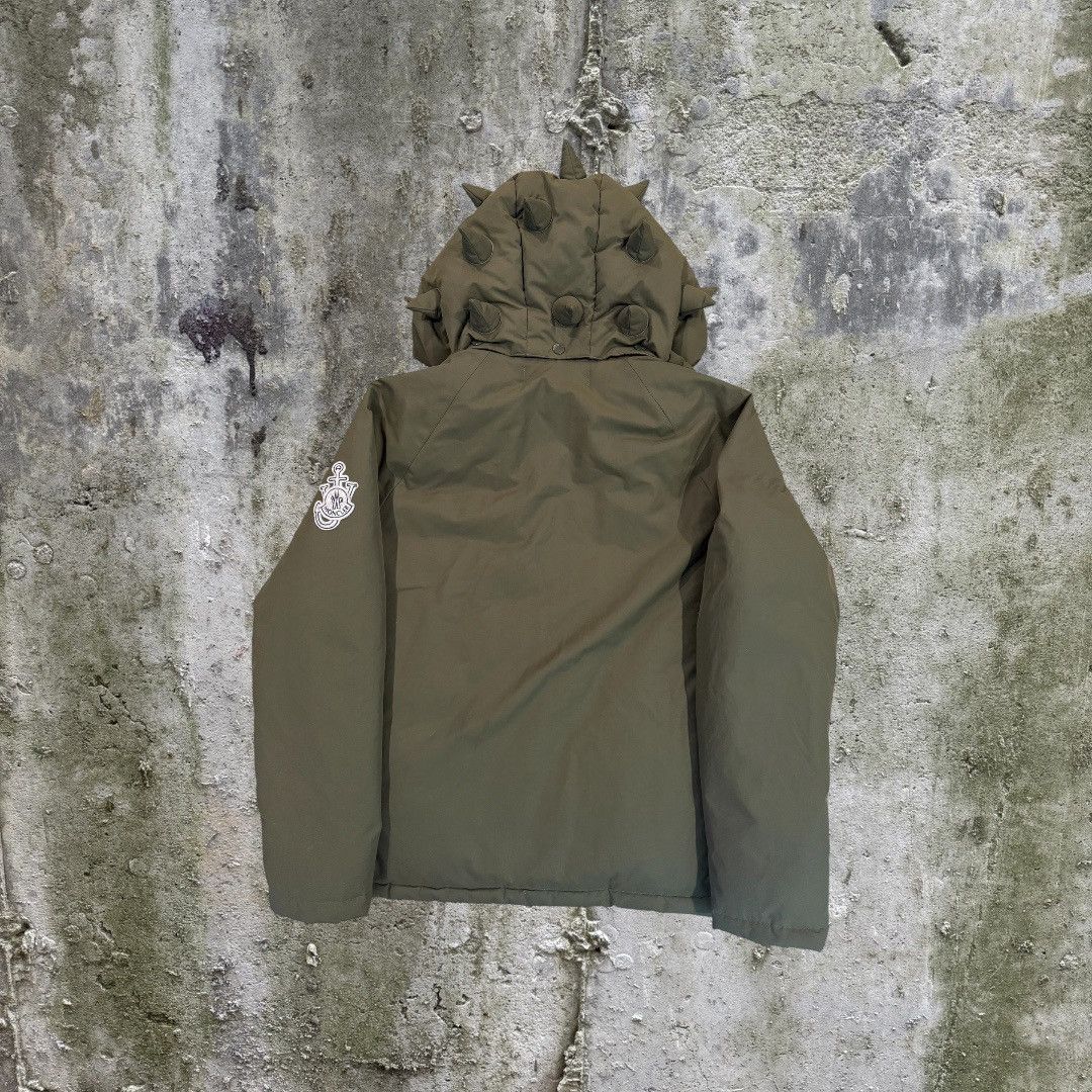 JW Anderson × Moncler Moncler JW Anderson Spiked Puffer Jacket Size US XL / EU 56 / 4 - 3 Thumbnail