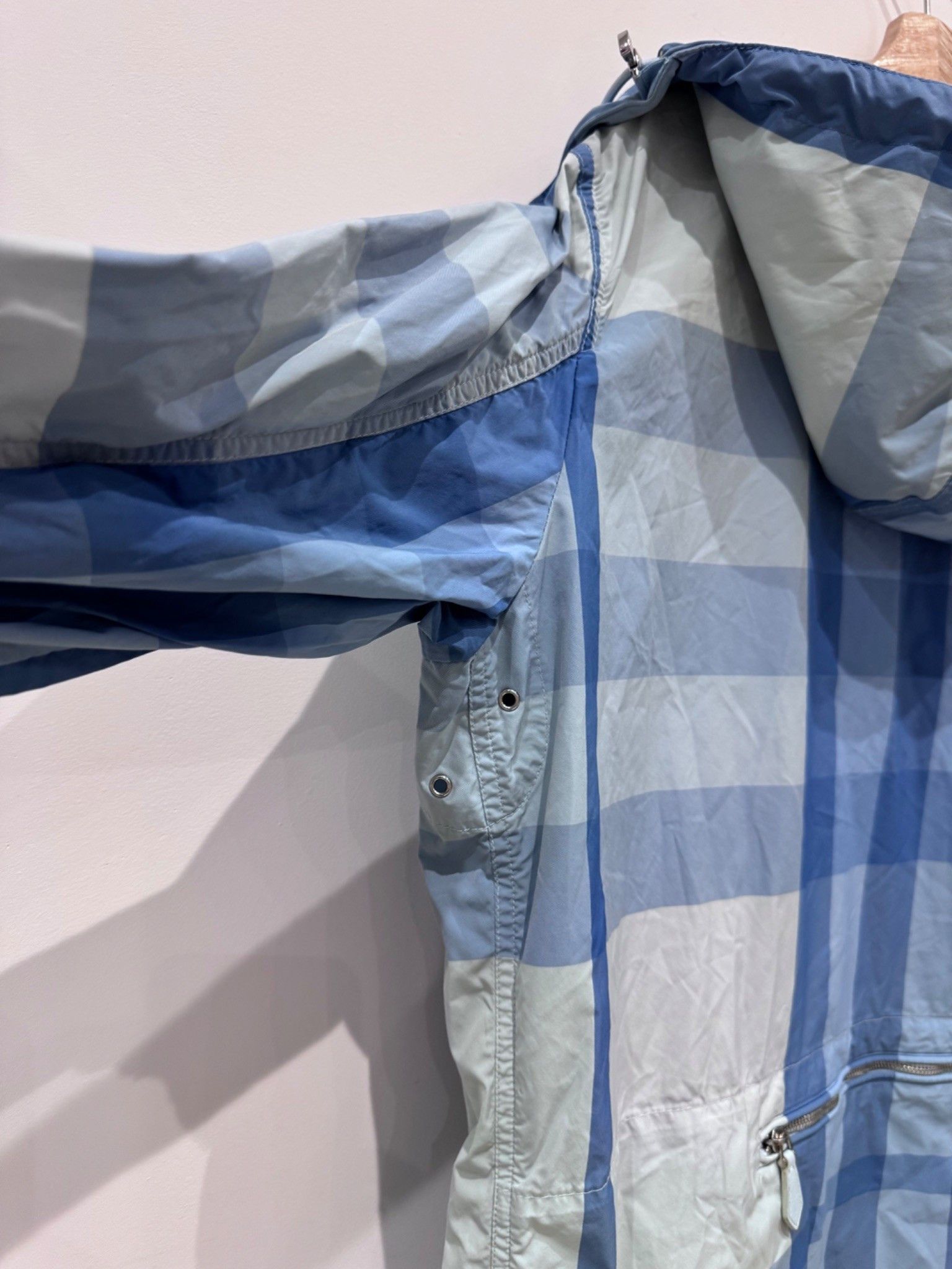 Burberry Burberry Check Packaway Half-Zip Hooded Jacket Blue Size US S / EU 44-46 / 1 - 3 Thumbnail