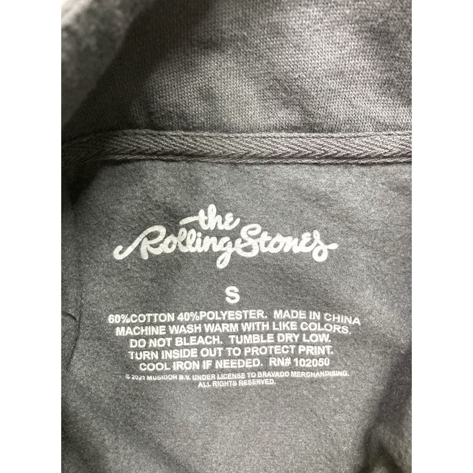 Vintage VINTAGE The Rolling Stones Sweatshirt Women Small Black Cotton Logo 1/4 Zip Lightweight Graphic Print Music Retro Band 4 Seasons Mens? Size S / US 4 / IT 40 - 4 Thumbnail