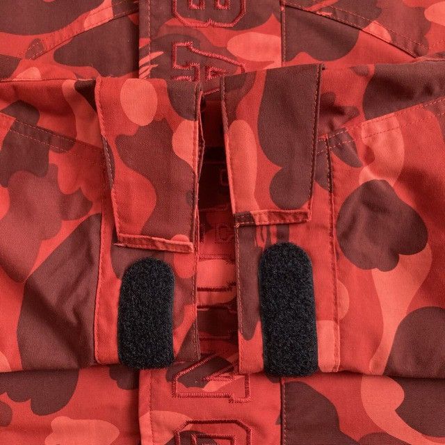 Bape BAPE Red camo hoodie snowboard jacket a bathing ape Size US L / EU 52-54 / 3 - 5 Thumbnail