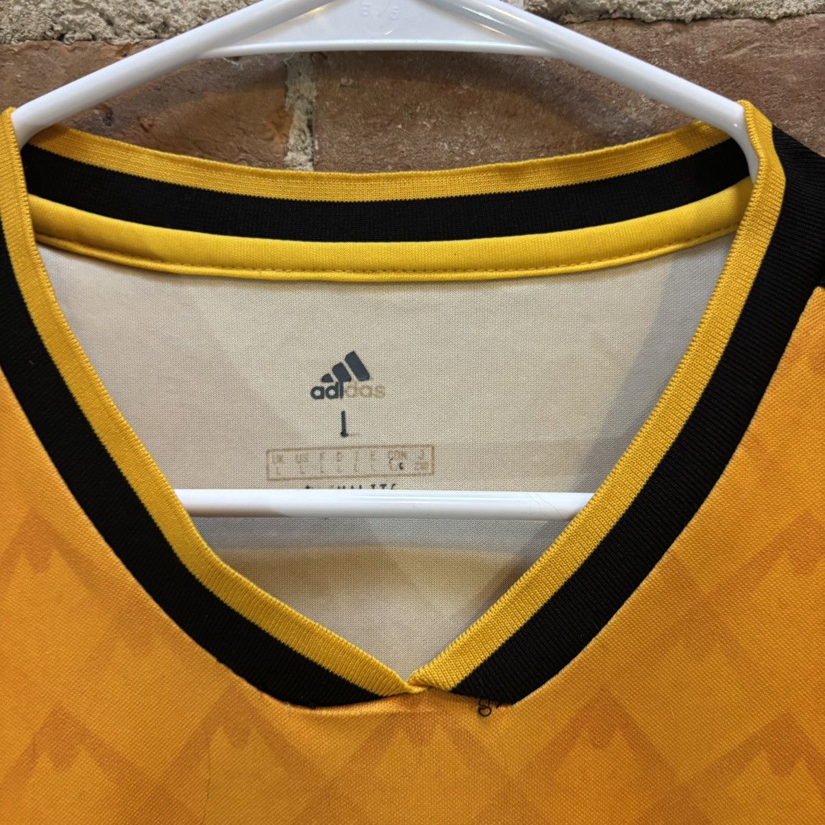 Adidas 2018-2019 Wolverhampton Wanderers Fc Adidas Soccer Jersey Size US L / EU 52-54 / 3 - 4 Thumbnail