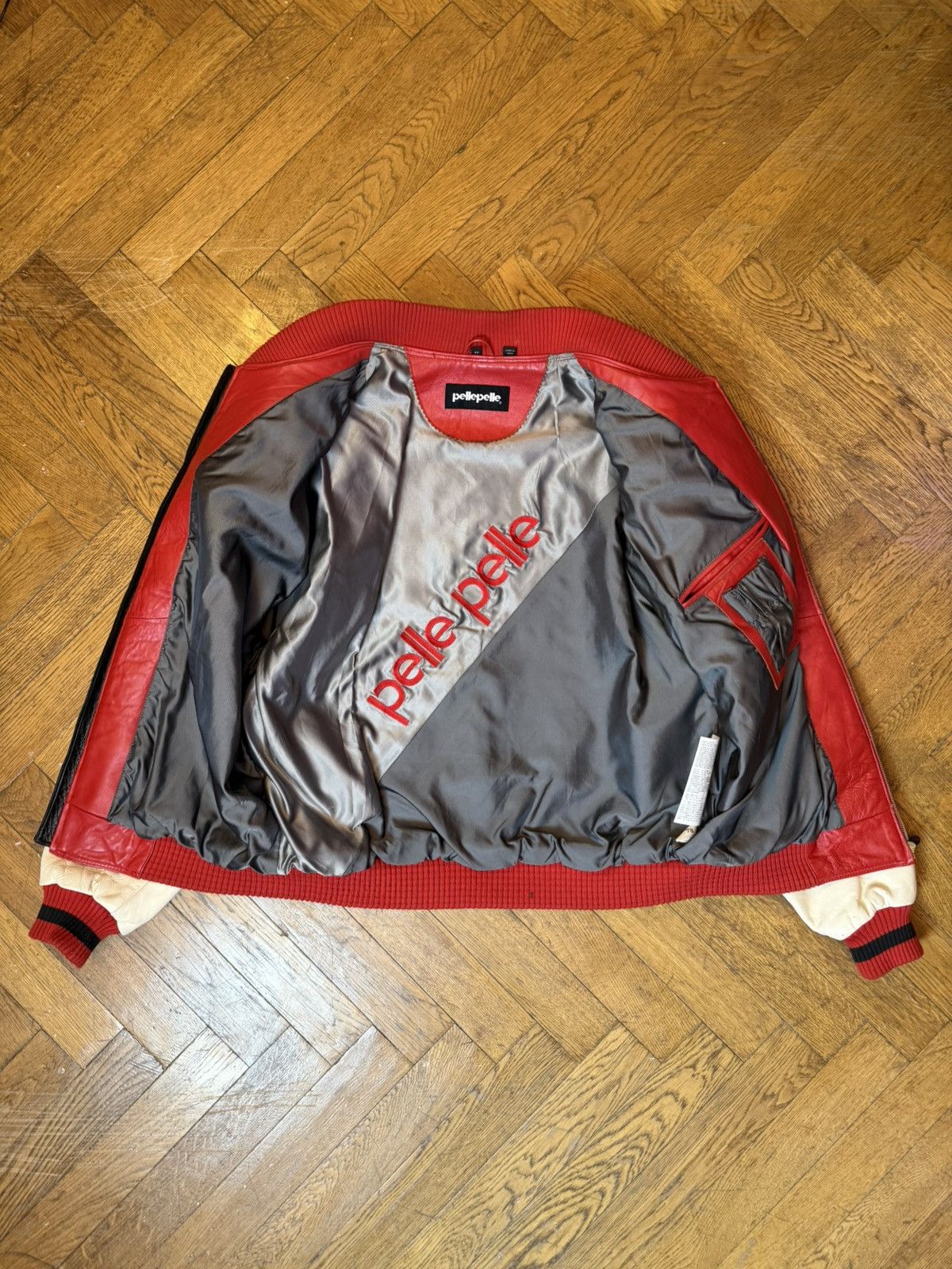 Pelle Pelle Vintage Pelle Pelle 1978 Bulldog leather varsity jacket Size US XL / EU 56 / 4 - 11 Thumbnail