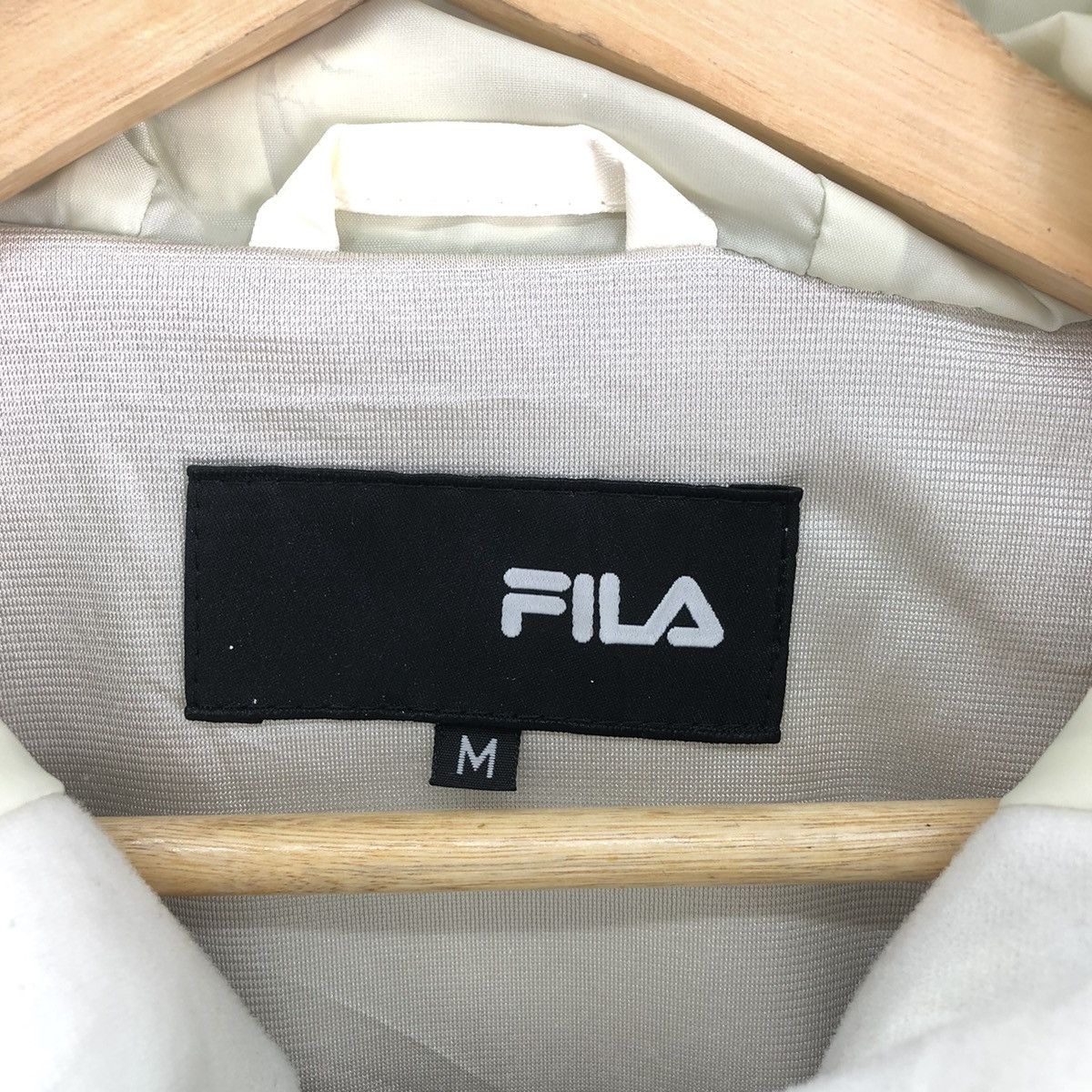 Fila Vintage y2k Fila Sportswear Light Jacket Size US L / EU 52-54 / 3 - 22 Thumbnail