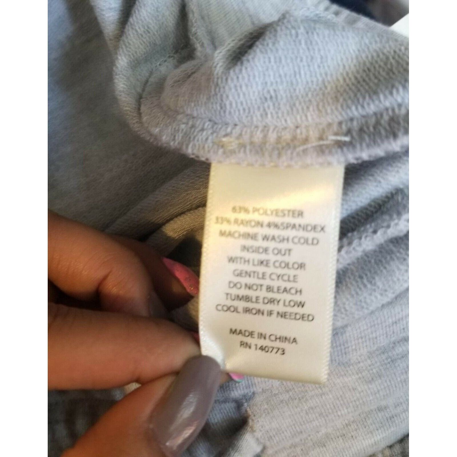 Other ❤️❤️❤️Max Studio Women shimmer jogger Sz S gray very soft p Size 28" / US 6 / IT 42 - 6 Thumbnail