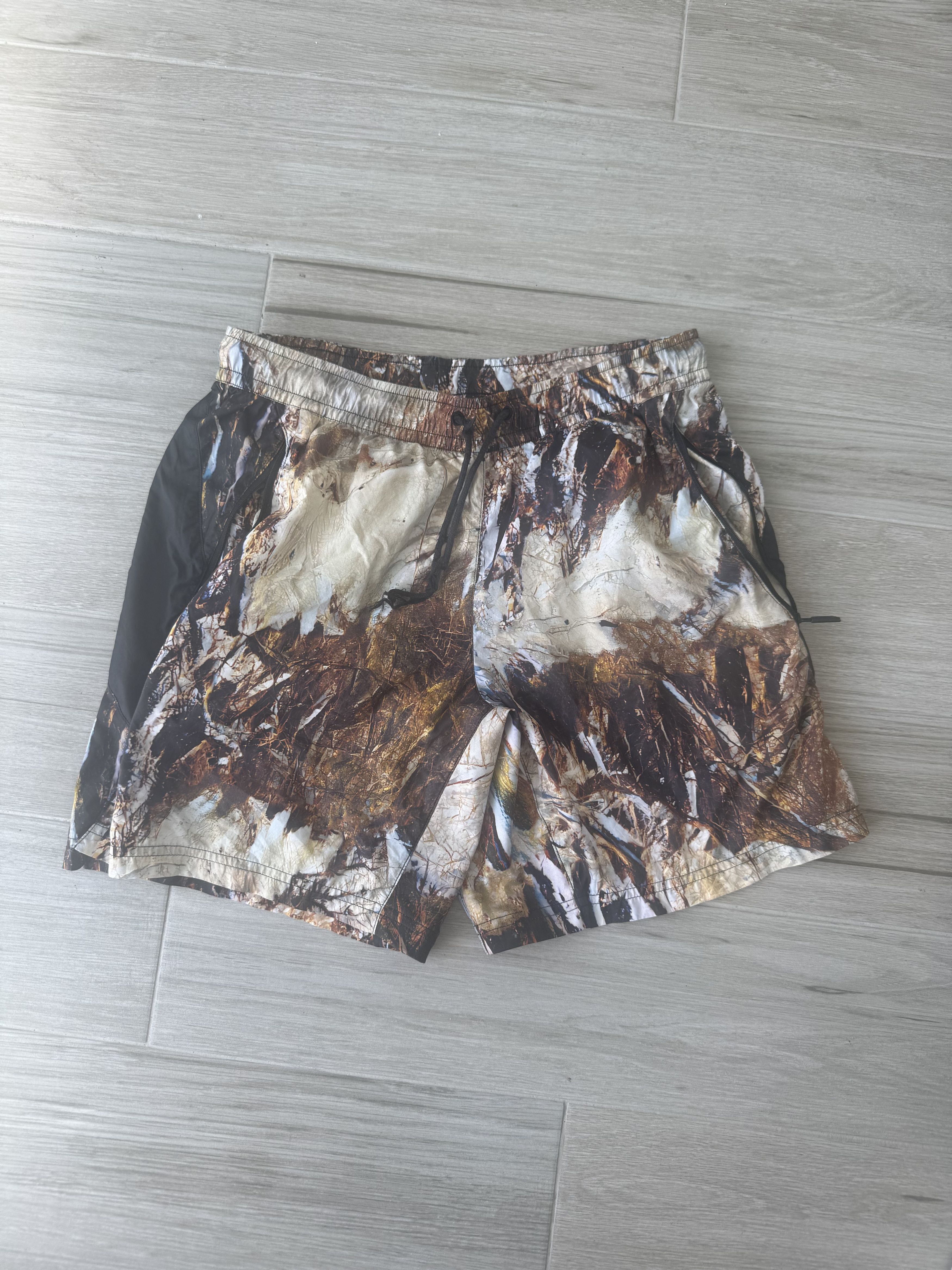 NOCTA × Nike Nike x NOCTA Running Camo Shorts Size US 32 / EU 48 - 1 Thumbnail