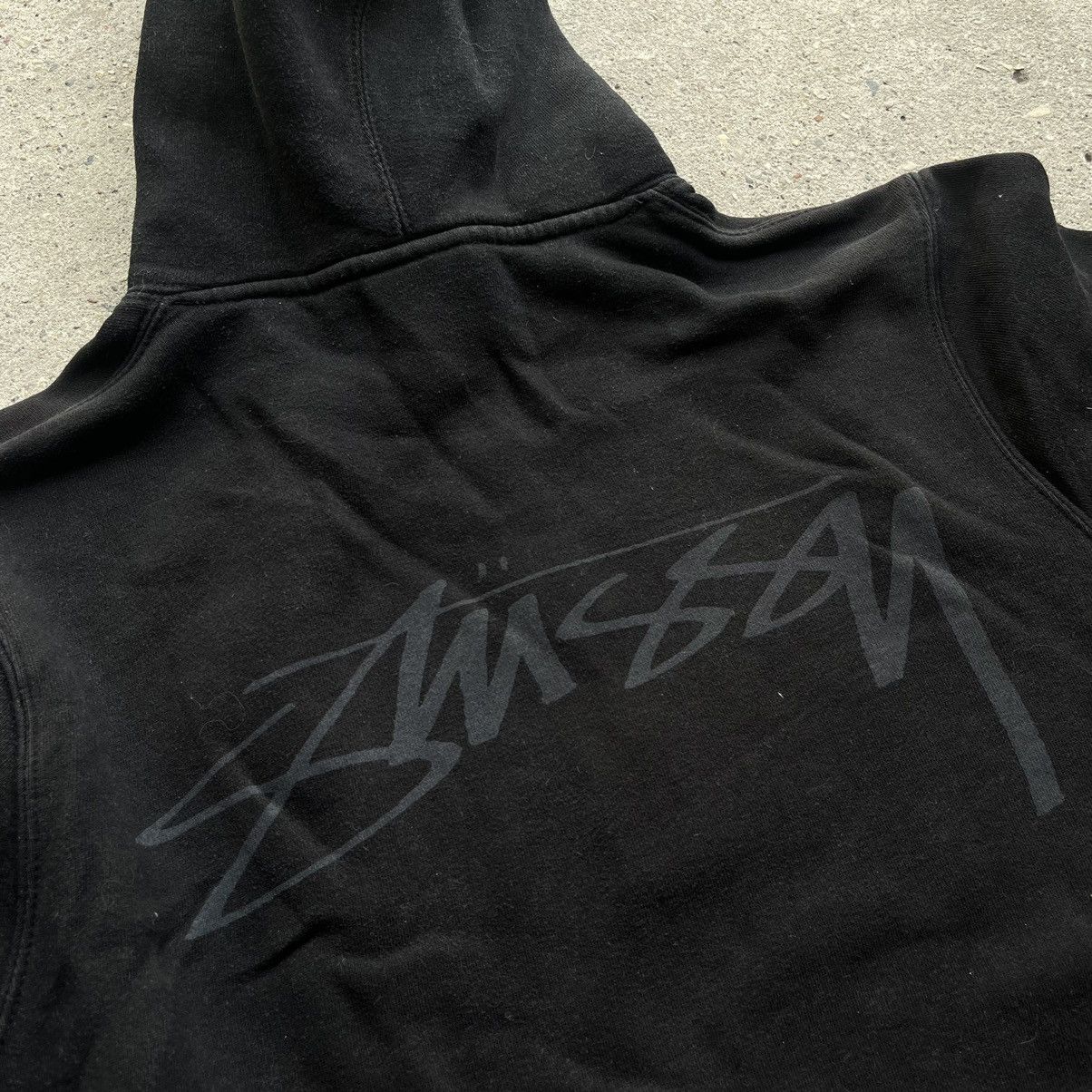 Stussy Stussy black graffiti back logo hoodie sweatshirt Size US M / EU 48-50 / 2 - 2 Thumbnail