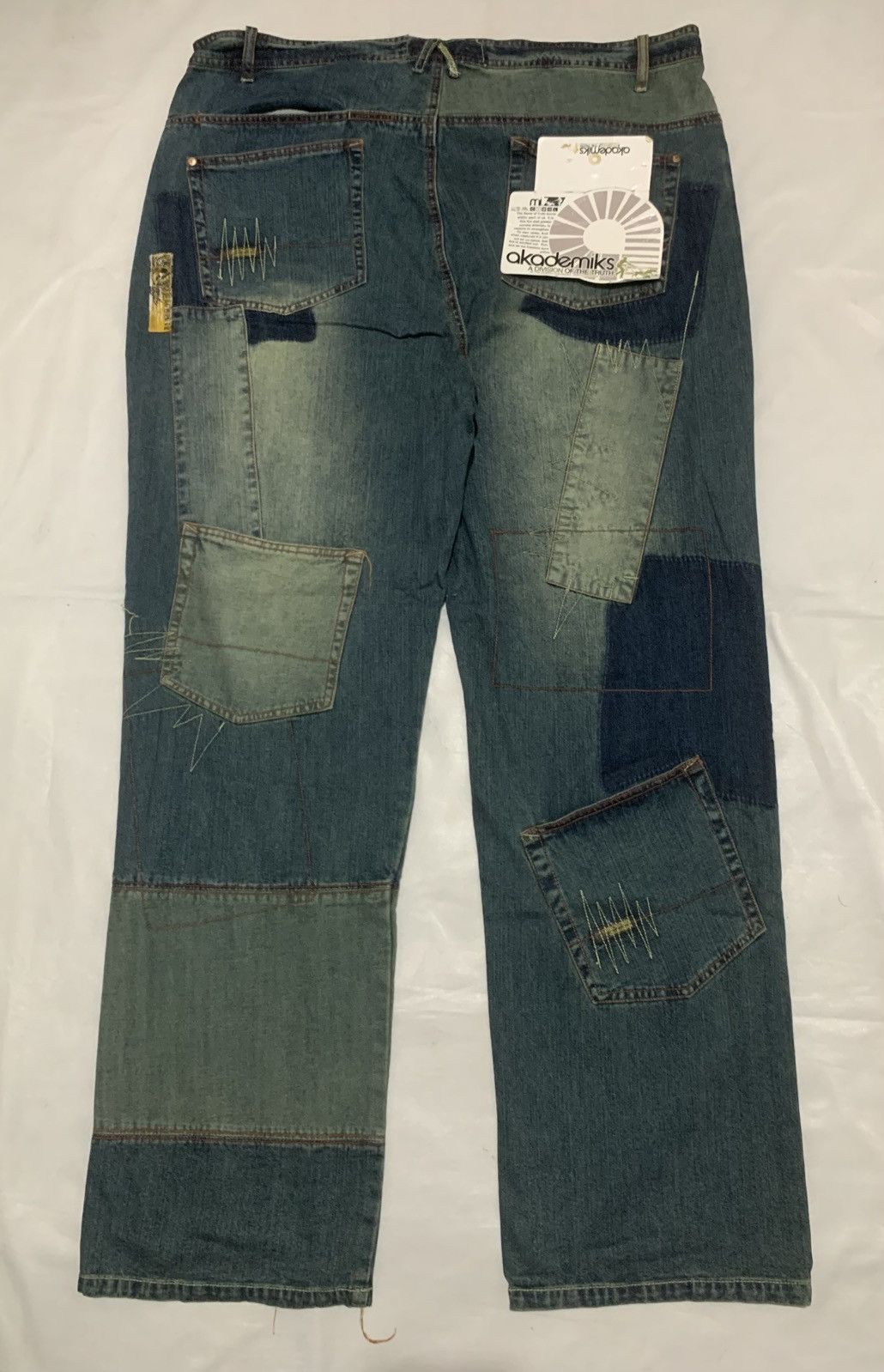 Akademiks Vintage Akademiks Multi Pocket Embroidered Baggy Y2K Jeans Size US 42 / EU 58 - 25 Thumbnail