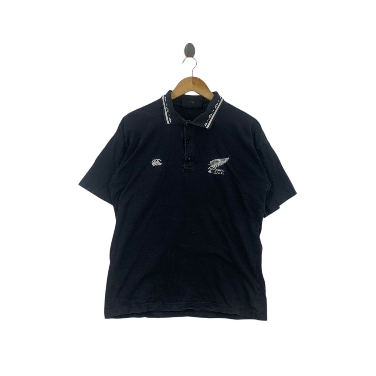 Canterbury of New Zealand Vintage CANTERBURY NEW ZEALAND All Blacks Rugby Tee Shirt Size US M / EU 48-50 / 2 - 1 Thumbnail