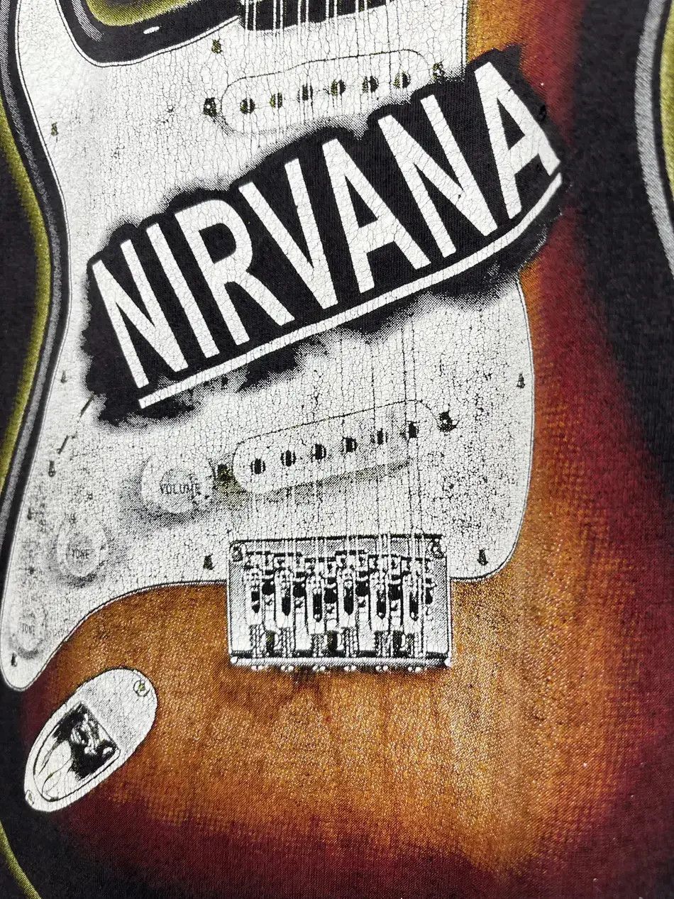 Vintage Vintage 90s NIRVANA KURT COBAIN Tee Shirt Travis Style Size US M / EU 48-50 / 2 - 7 Thumbnail