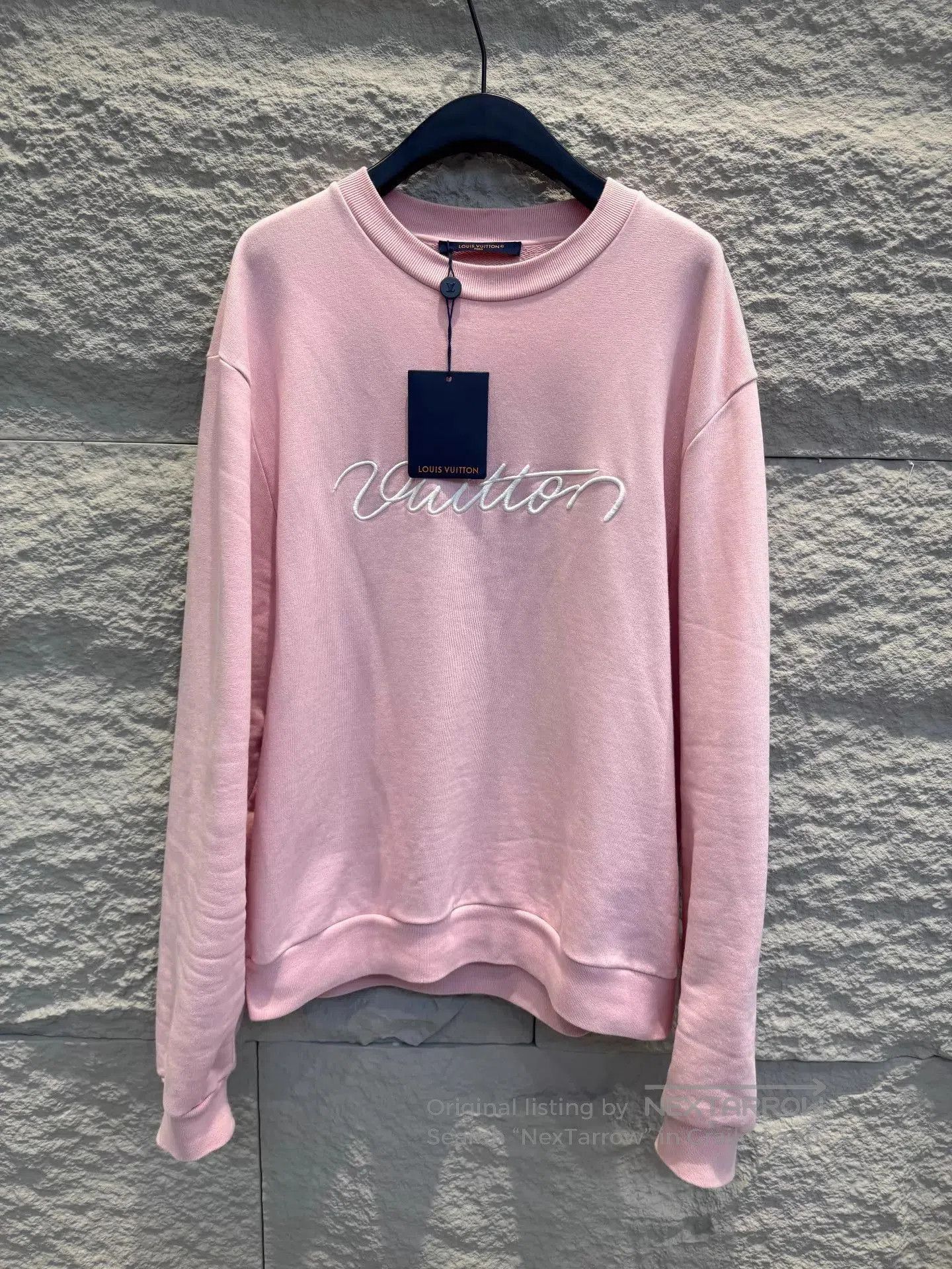 Louis Vuitton Pink Crew Neck Long Sleeve Sweatshirt. Size US XL / EU 56 / 4 - 1 Thumbnail