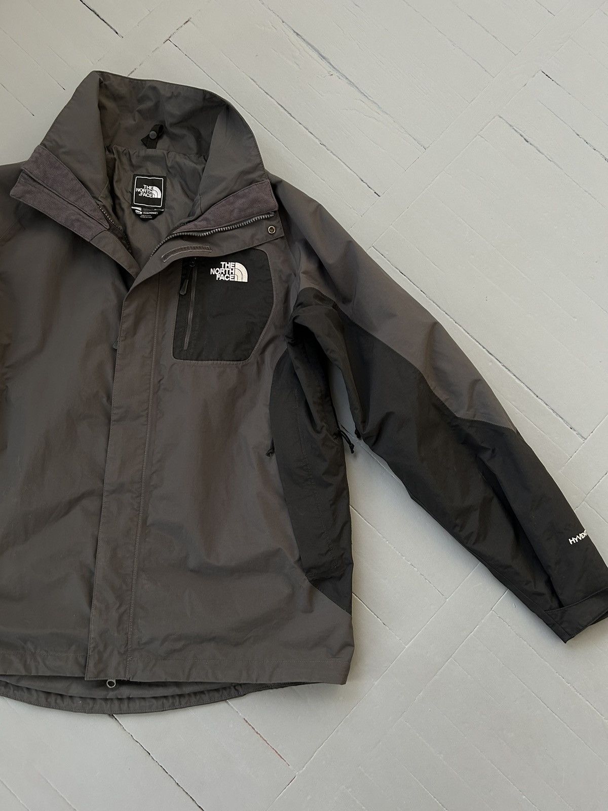 The North Face The North Face vintage hyvent jacket Size US L / EU 52-54 / 3 - 3 Thumbnail