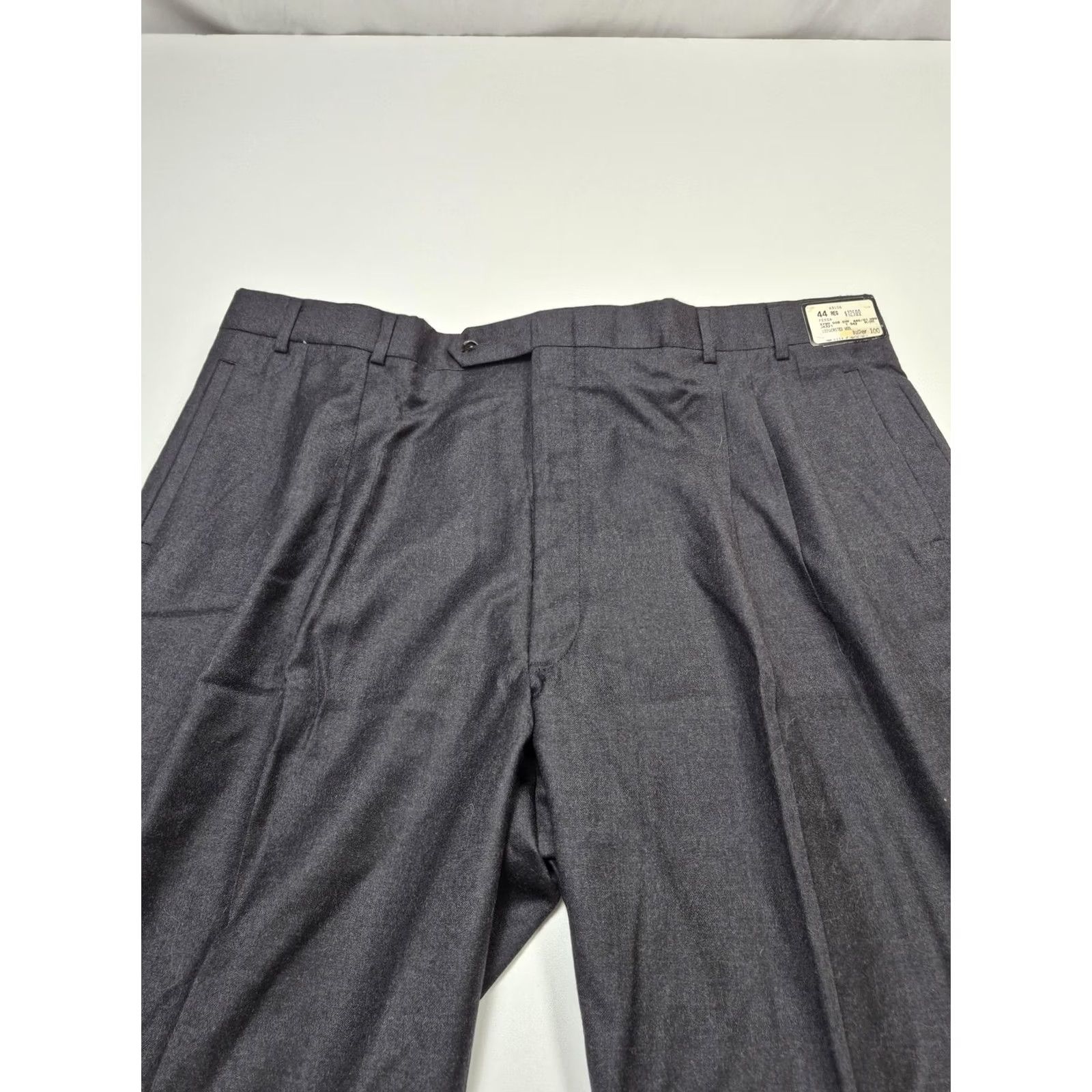 Vintage Fioravanti Dress Pants Mens 44 Regular Gray Wool Pleated Straight Classic Fit Back Welt Pockets Mens Size US 44 / EU 60 - 2 Thumbnail