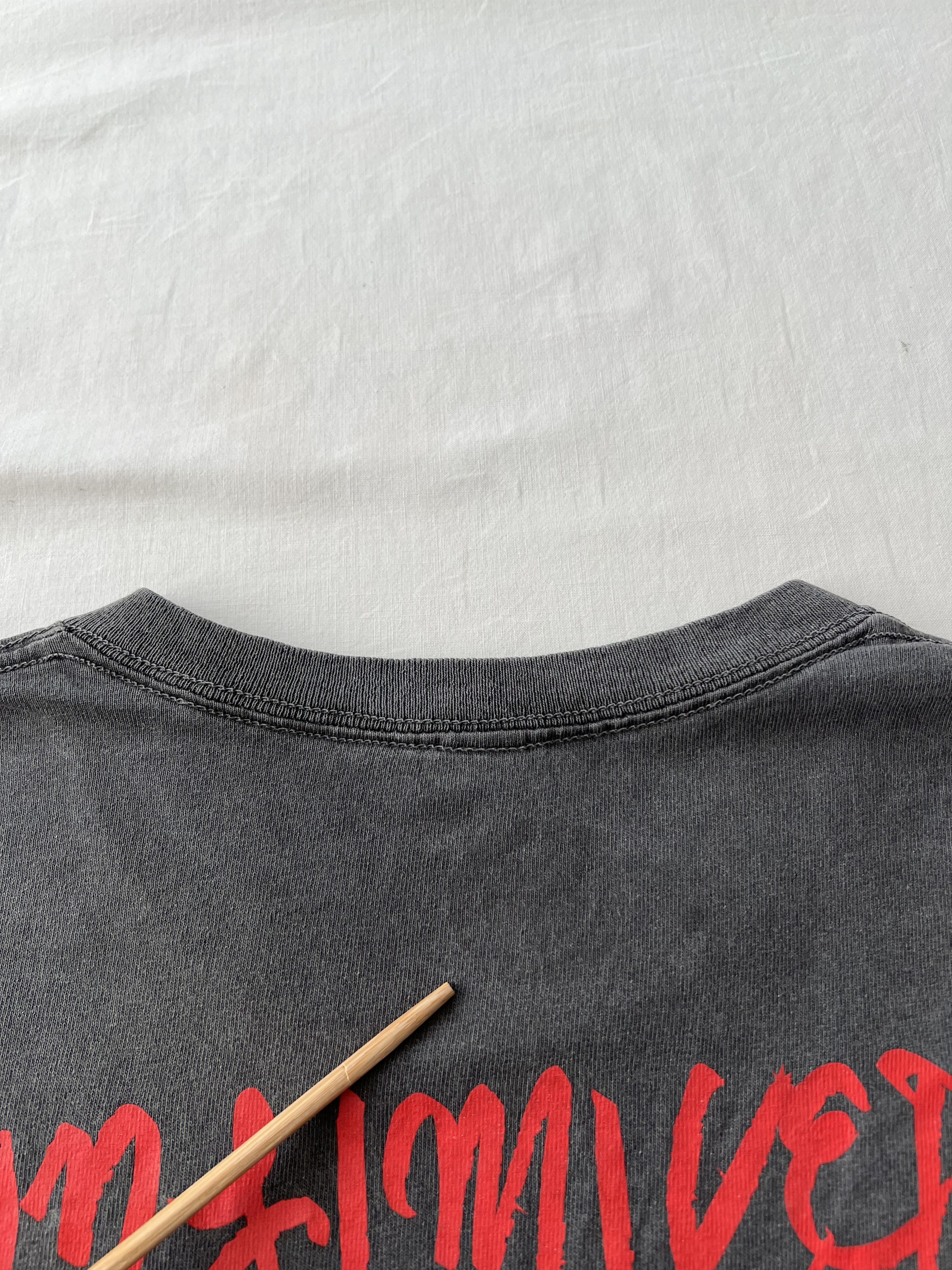 Band Tees Red Hot Chili Peppers Unlimited Love World Tour 2023 T-shirt Size US M / EU 48-50 / 2 - 23 Thumbnail