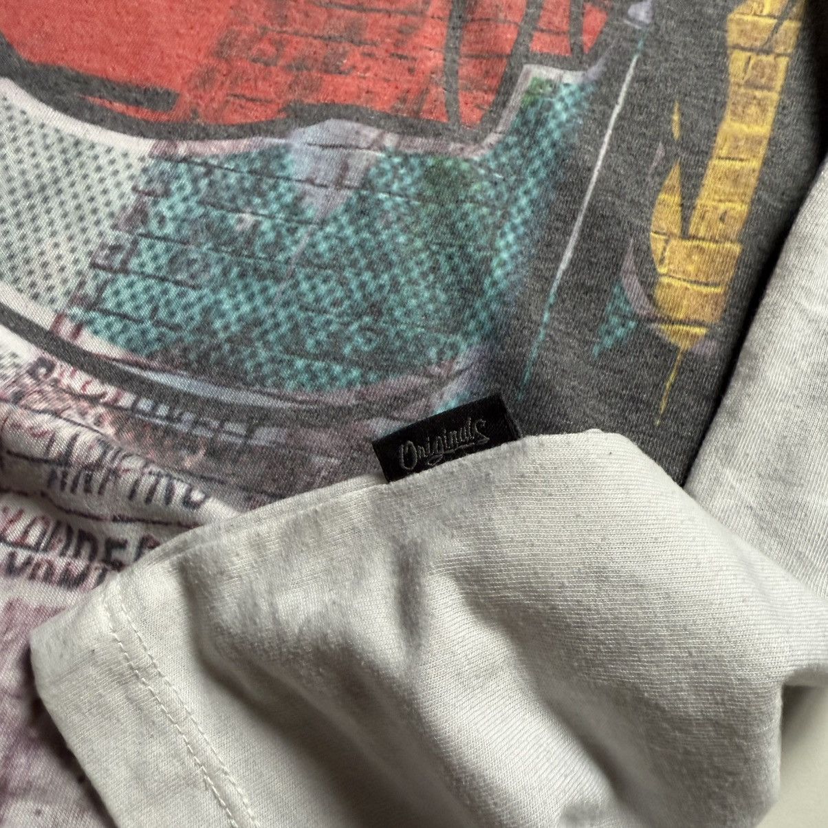 Disney × Jack & Jones Jack & Jones x Disney Mickey Street Art Tee Size US M / EU 48-50 / 2 - 6 Thumbnail