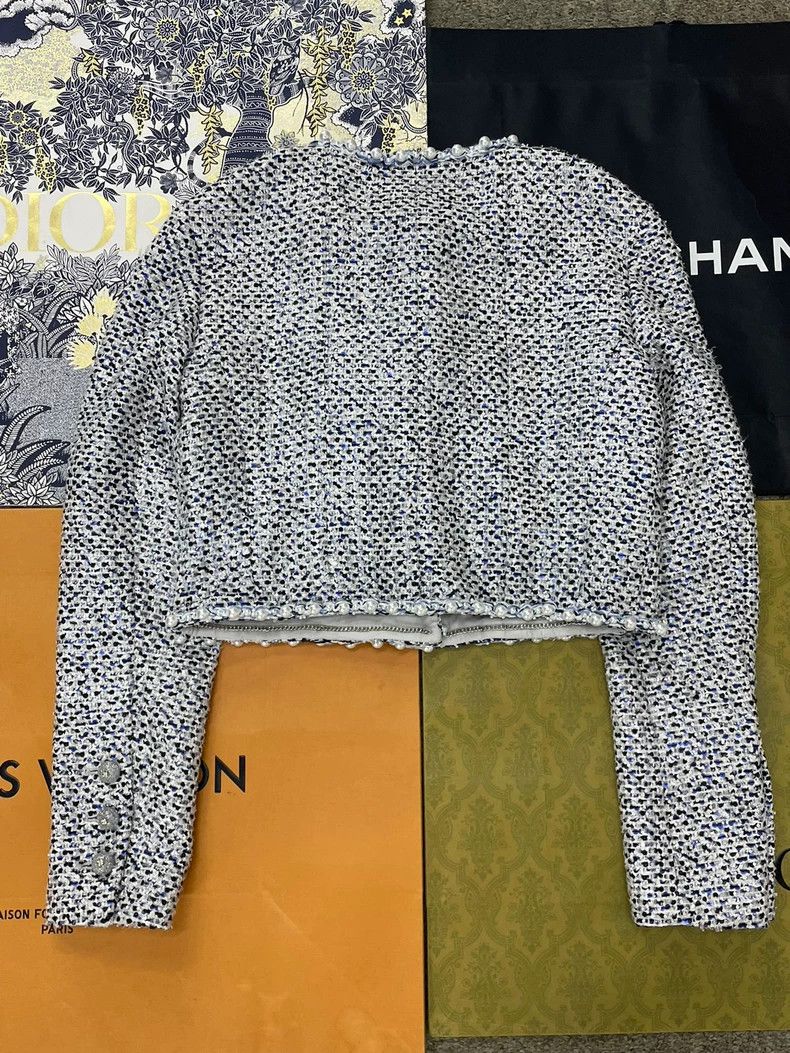 Chanel Chanel 25P white and blue pearl inlaid sequin woven jacket Size XS / US 0-2 / IT 36-38 - 3 Thumbnail