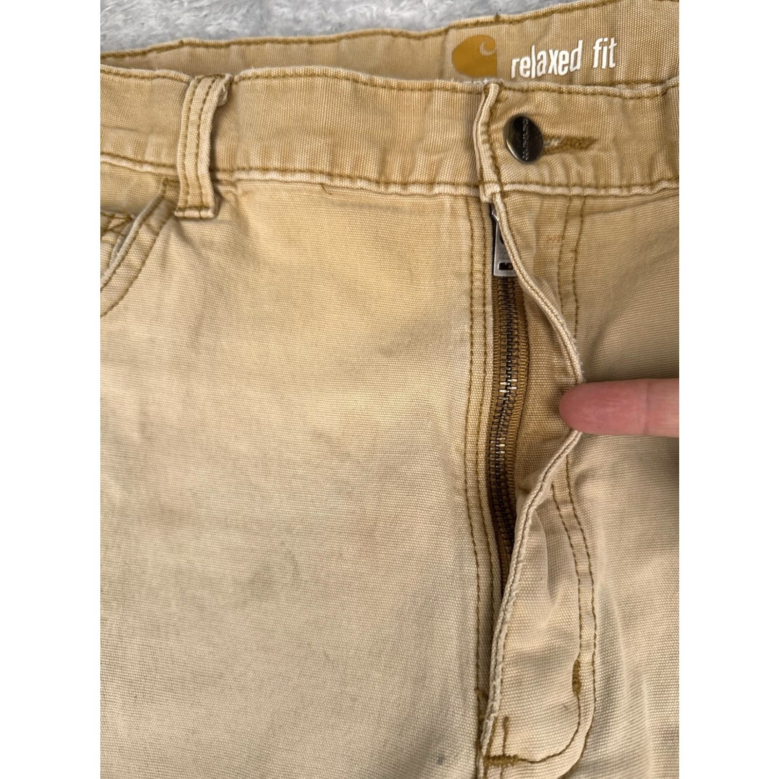 Carhartt Carhartt Pants Mens 38x32 Khaki Rugged Flex Rigby Dungaree Relaxed Fit Workwear/Khakis/Canvas/Stretch/Pockets 5-Pocket Style: Flat Front, Zip Fly Mens Size US 38 / EU 54 - 5 Thumbnail