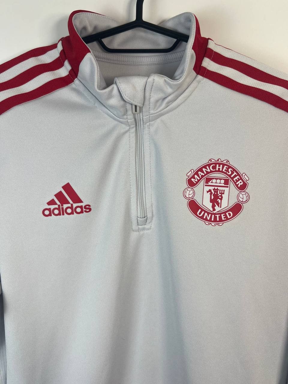 Adidas MANCHESTER UNITED 2022 2023 ADIDAS ZIP TOP GV1572 SIZE S Size US S / EU 44-46 / 1 - 2 Thumbnail