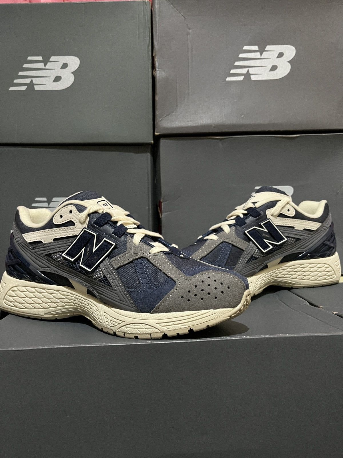 New Balance New Balance 1906U Size US 8.5 / EU 41-42 - 3 Thumbnail