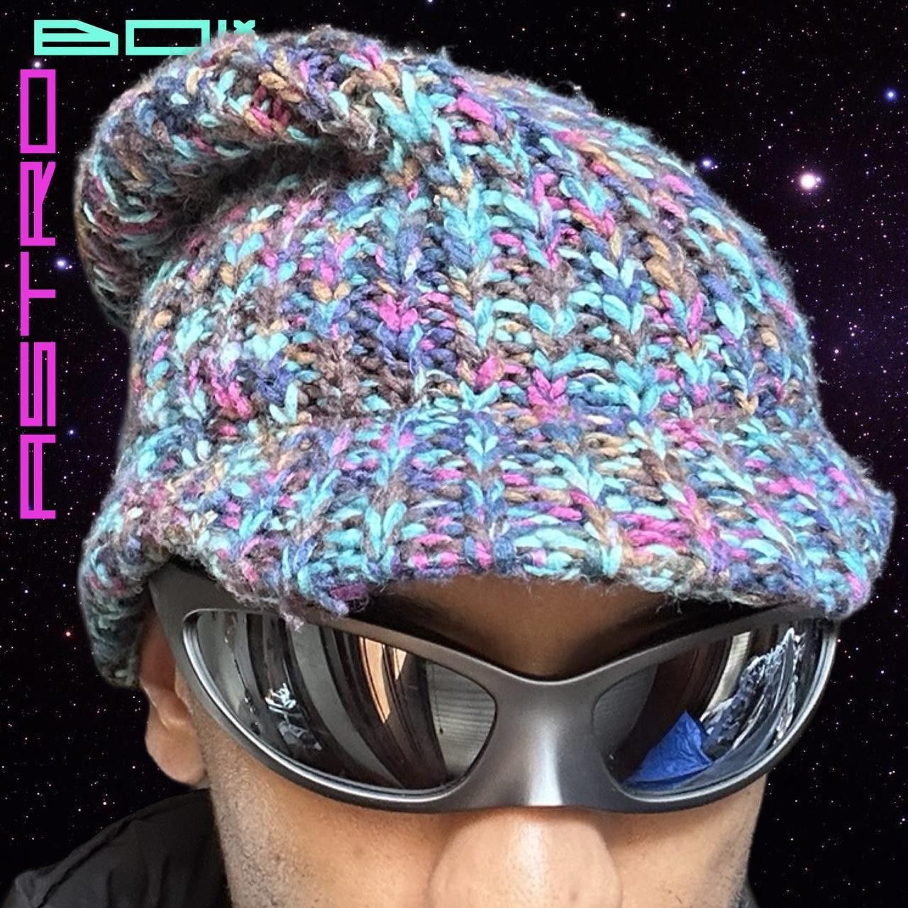 Vintage Vintage Blue/Purple Ribbed Retro Winter Beanie Size ONE SIZE - 7 Thumbnail