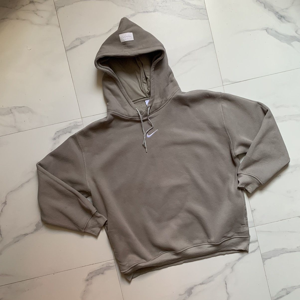 Fear of God × Nike Nike x Fear Of God Double Hood Hoodie Dust/Sail Size US L / EU 52-54 / 3 - 3 Thumbnail