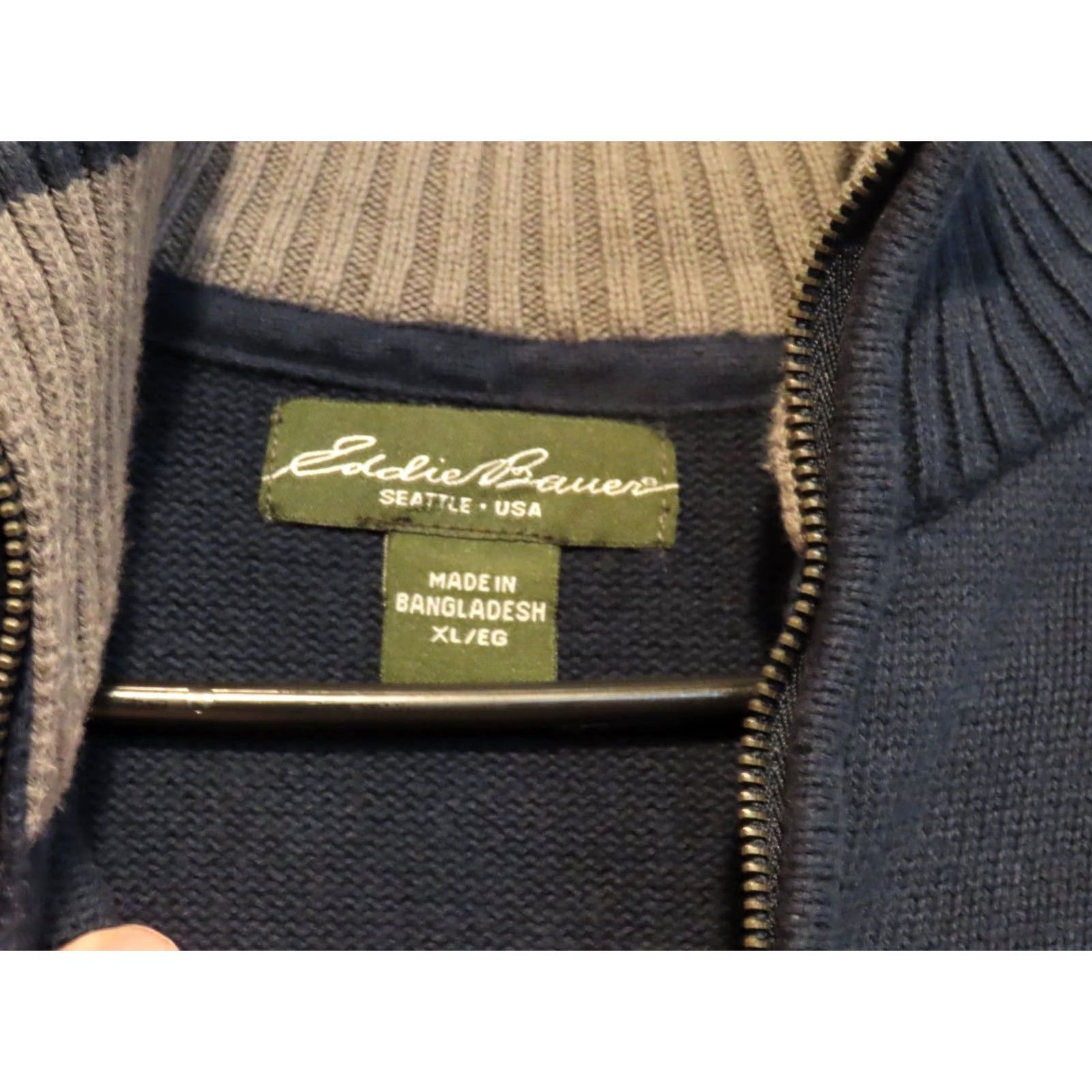 Eddie Bauer Eddie Bauer Striped Knit Quarter Zip Sweater Men XL Mock Neck 1/4 Zip Pullover Casual Outdoor Redefined Blue Size US XL / EU 56 / 4 - 5 Thumbnail