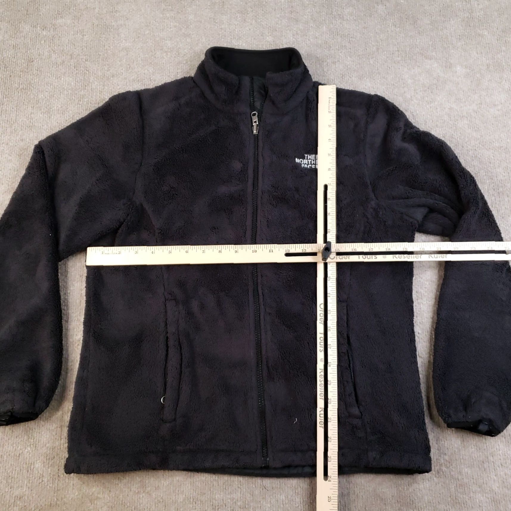 The North Face The North Face Osito Jacket Medium Black Fleece Full Zip Outdoor Hiking Womens Size M / US 6-8 / IT 42-44 - 2 Thumbnail